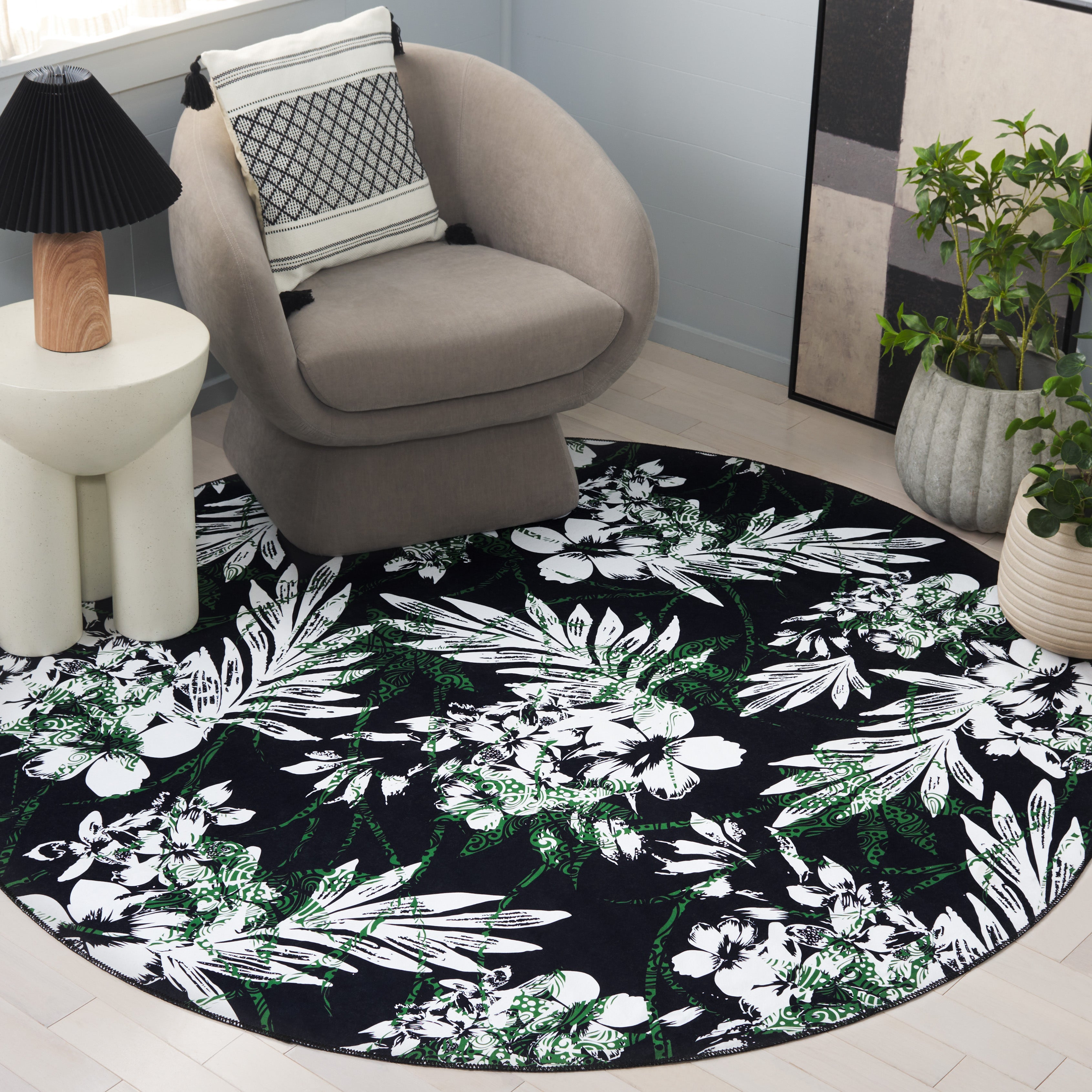 Black / Green