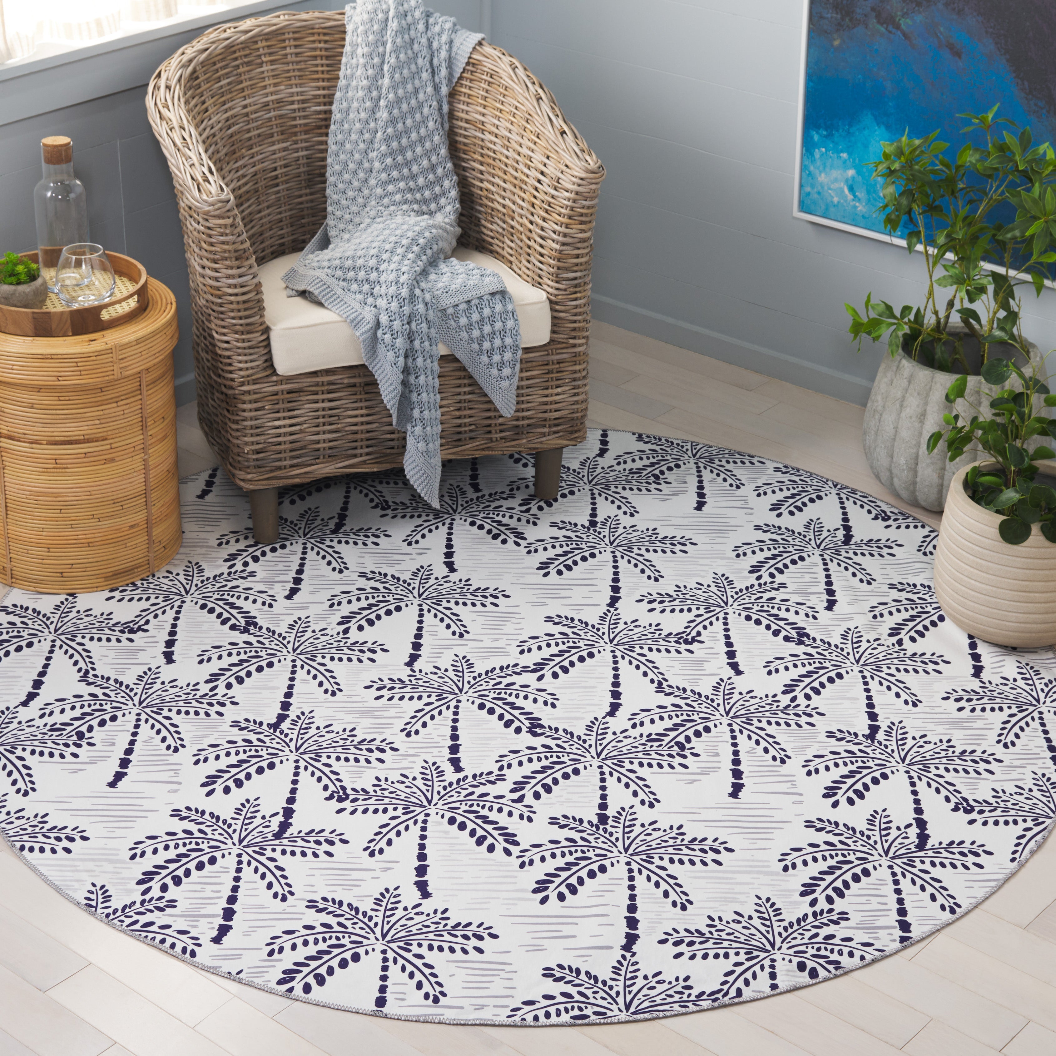 Ivory / Navy
