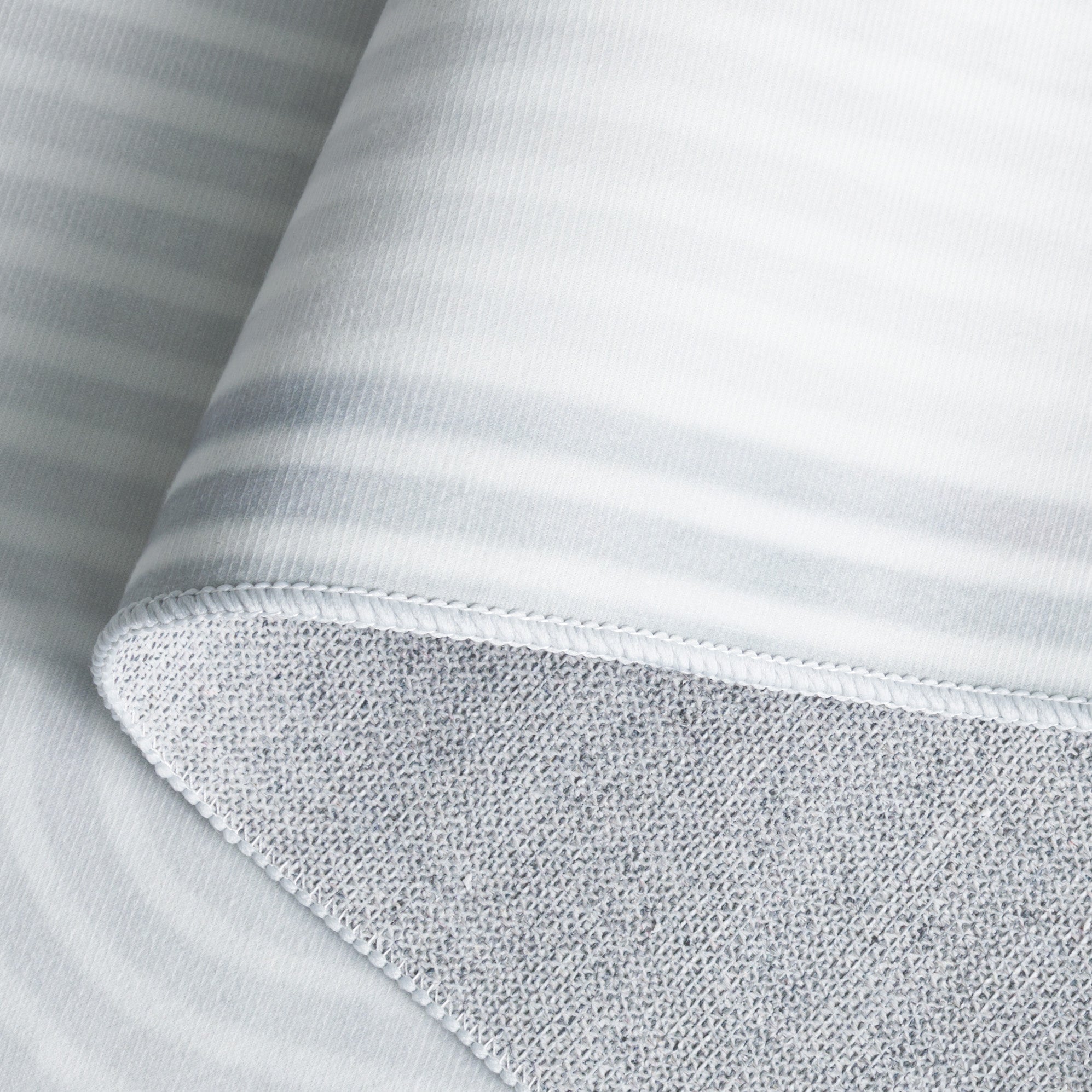 Grey / Light Grey