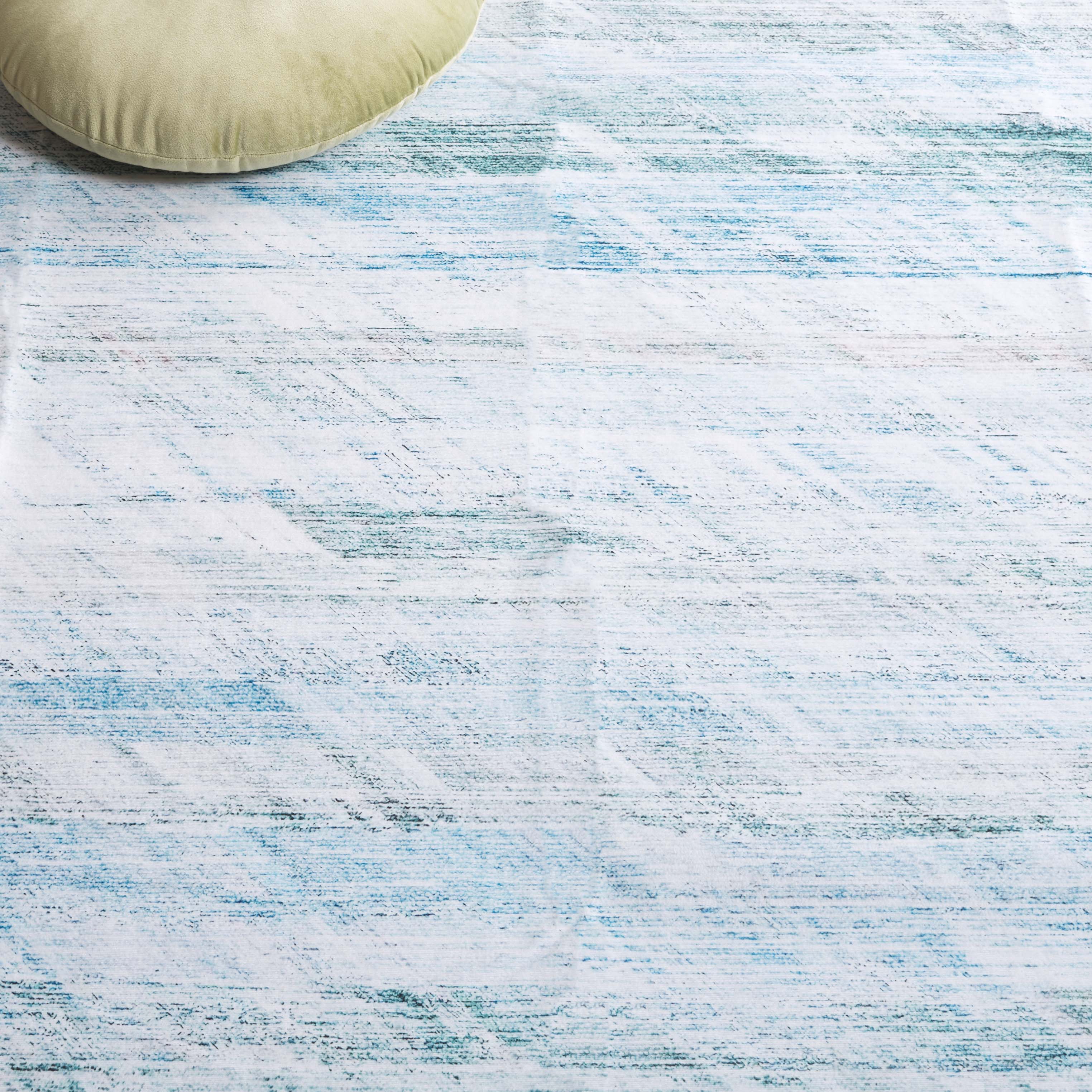 Grey / Aqua