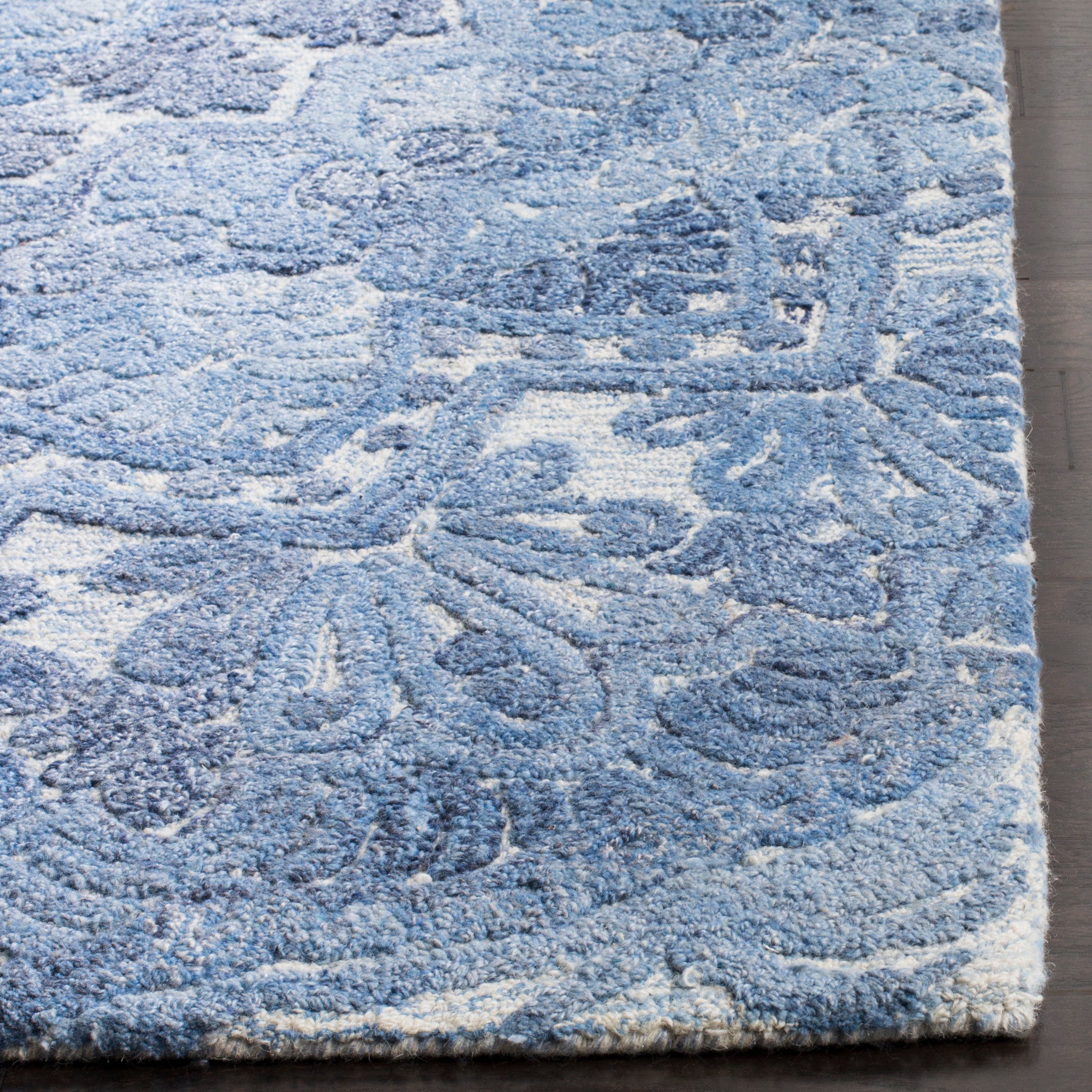 Blue / Ivory
