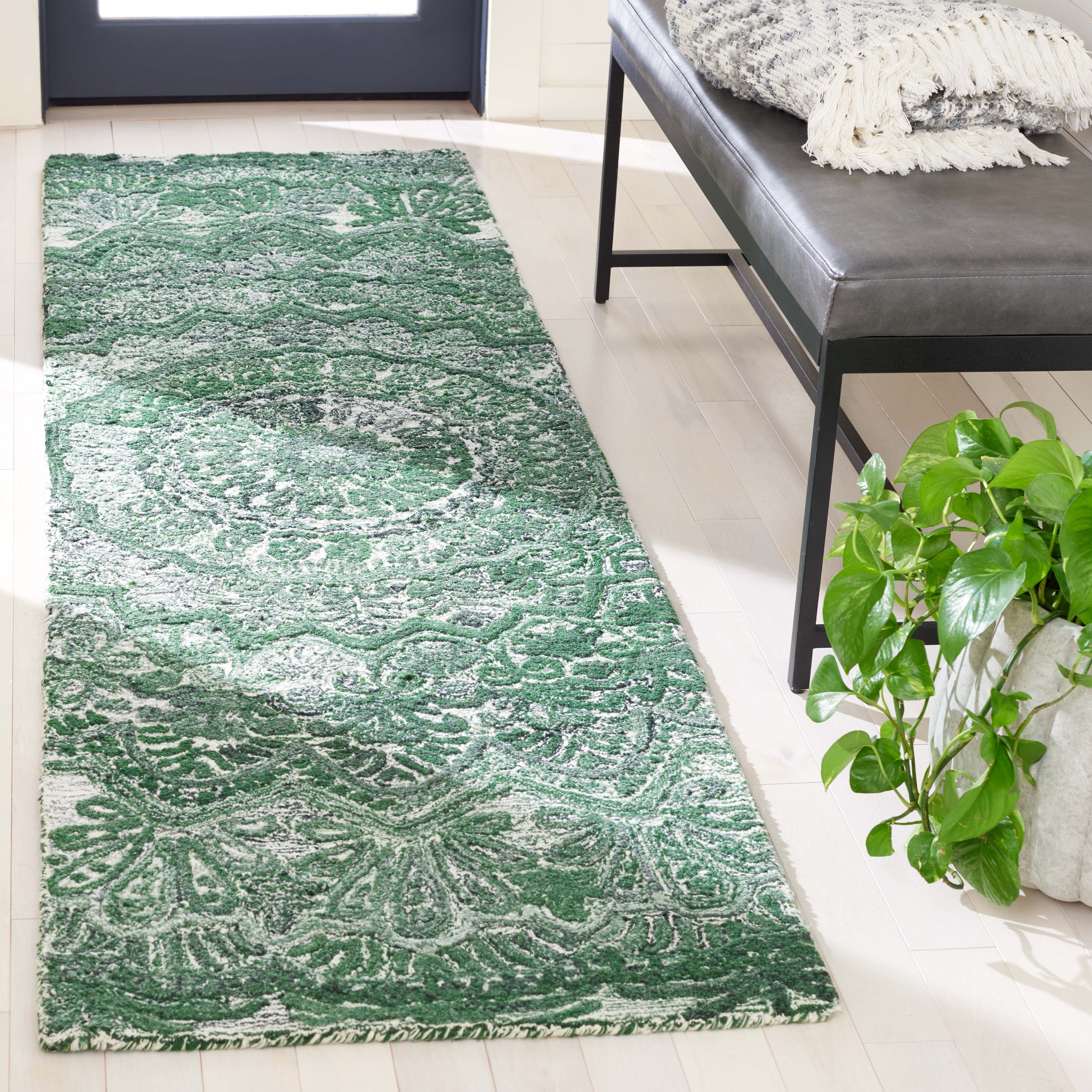 Green / Ivory