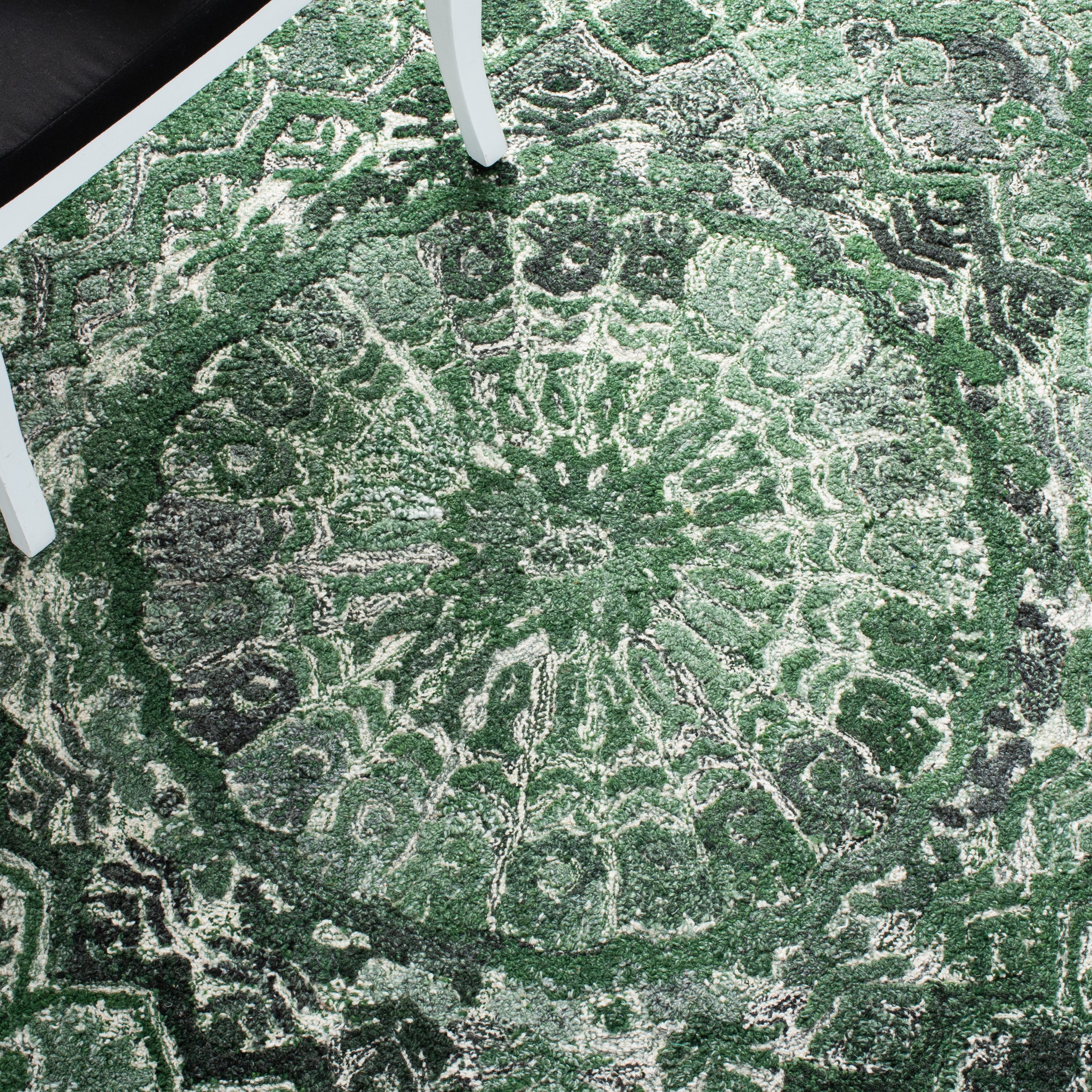 Green / Ivory