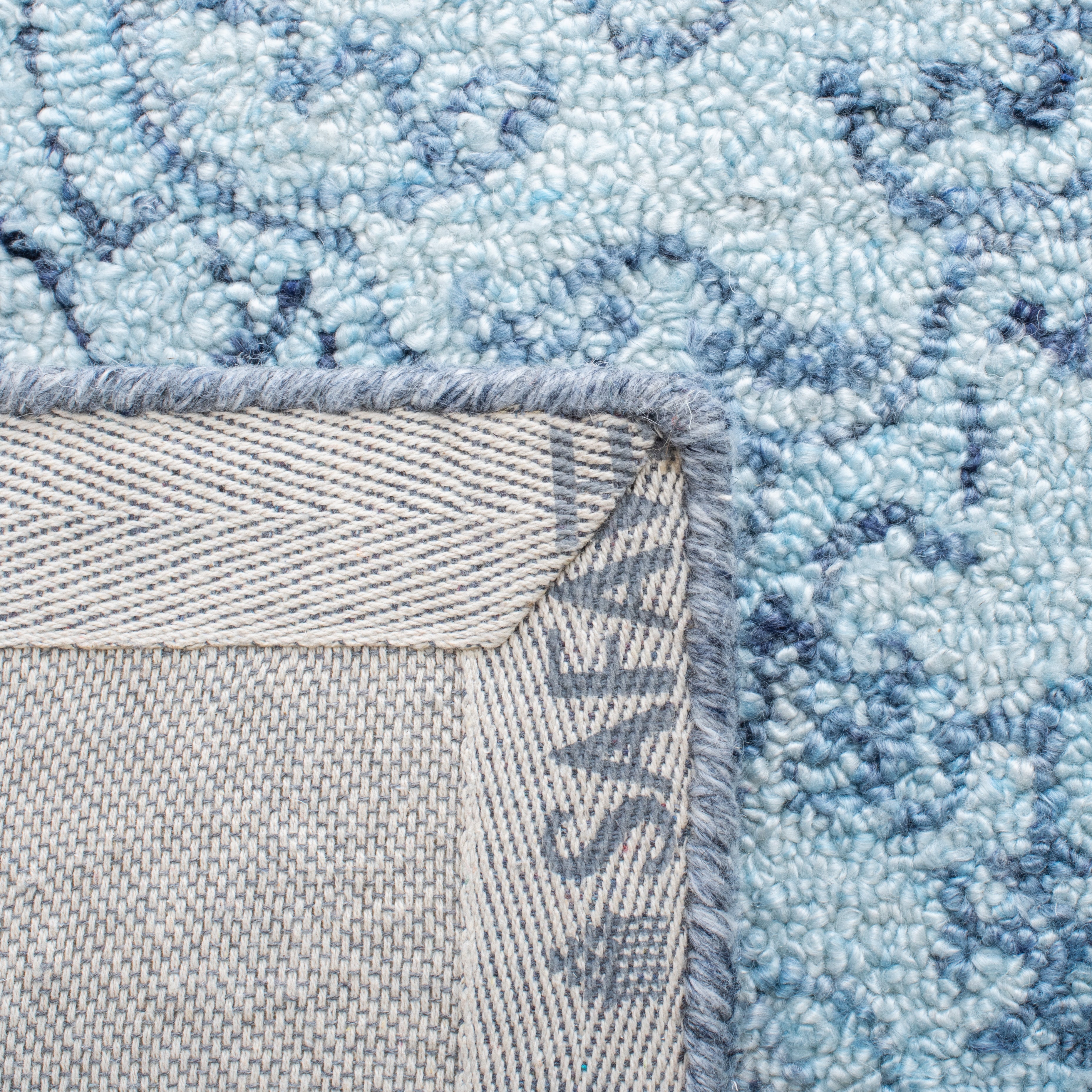Light Blue / Navy