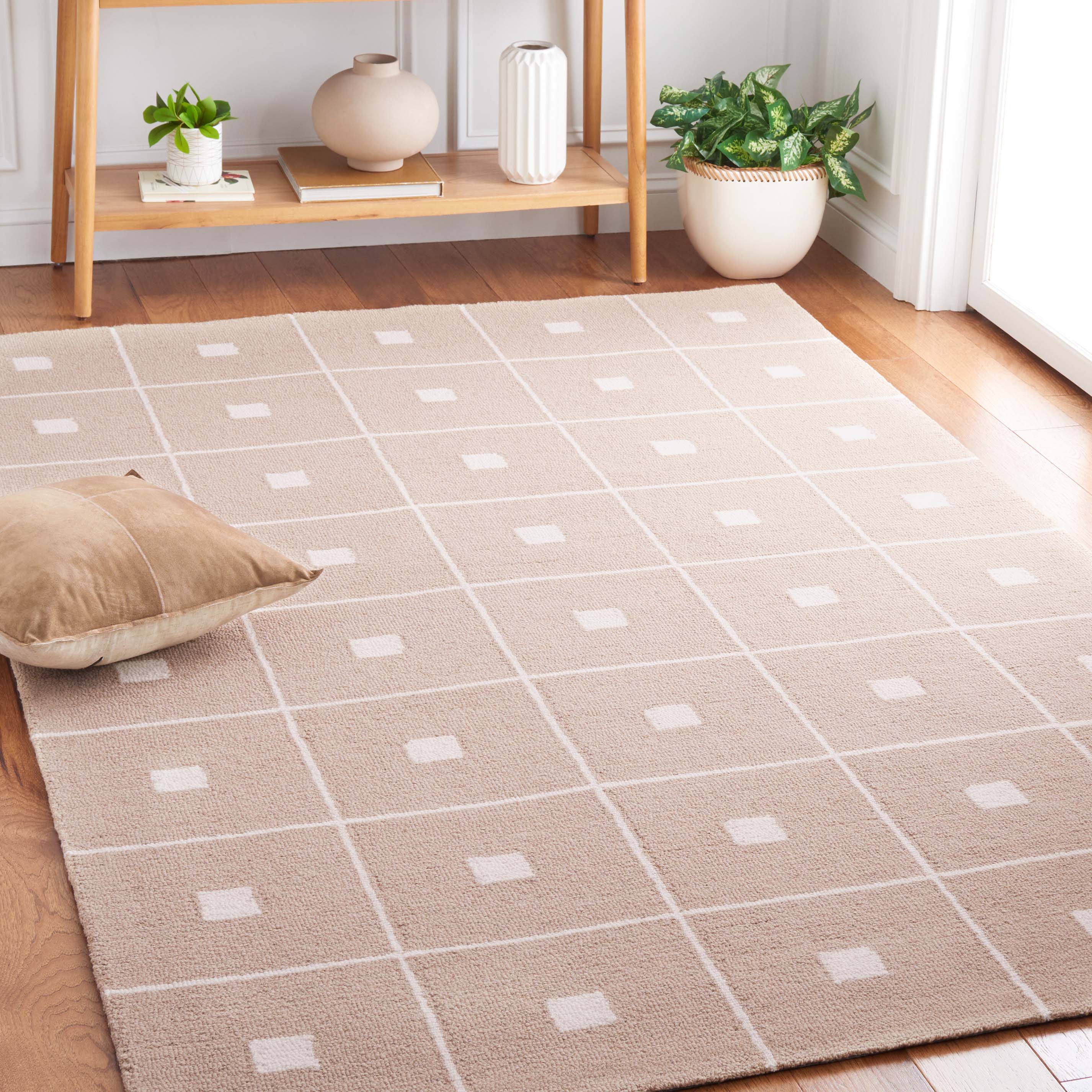 Martha Stewart 361 Rug | Martha Stewart - MSR3361 - Beige / Ivory