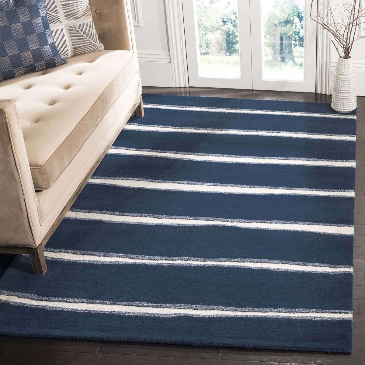 Martha Stewart 3617 Rug | Martha Stewart - MSR3617 - Wrought Iron / Navy