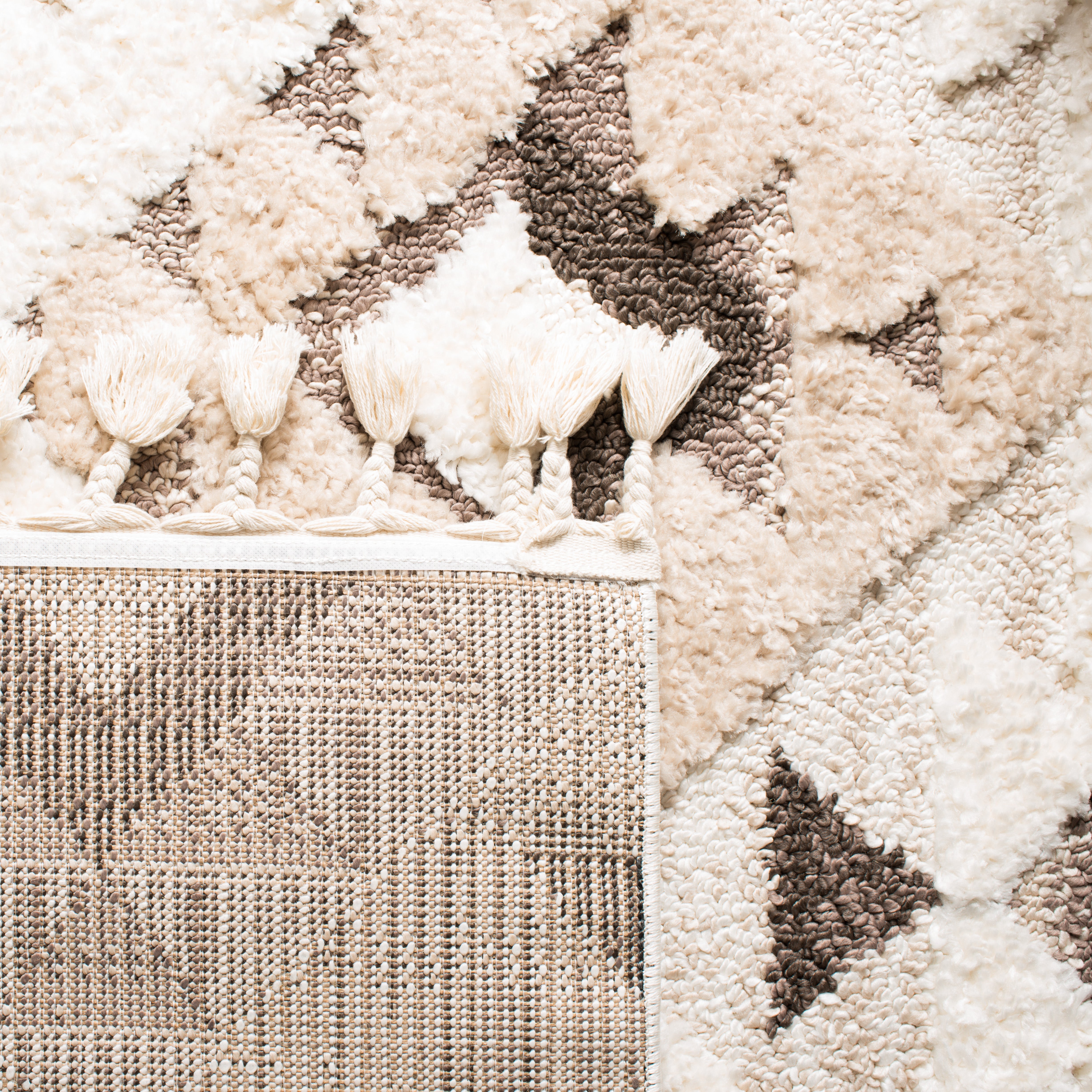 Ivory / Brown