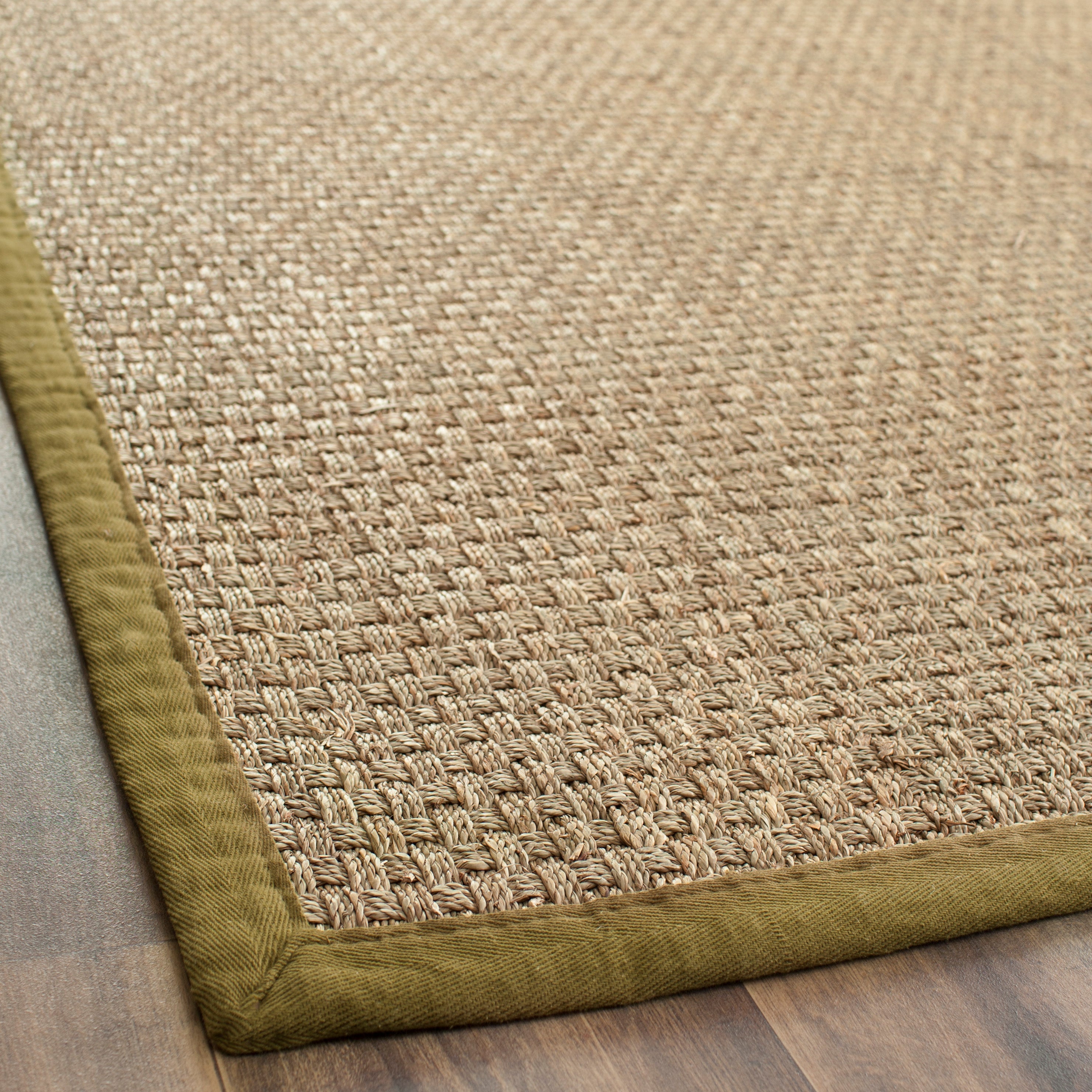 Natural / Olive
