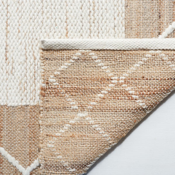 Natural / Ivory