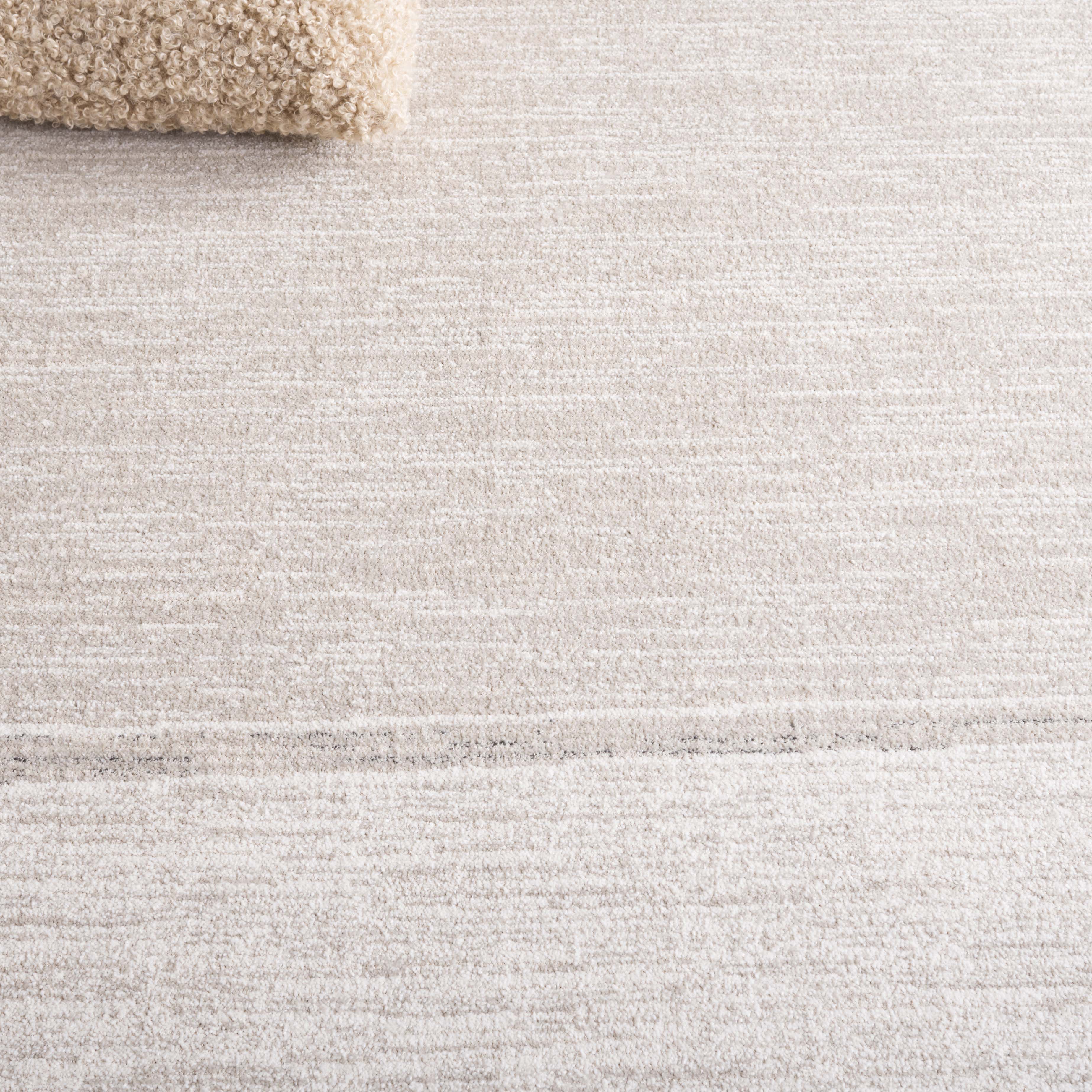 Ivory / Grey