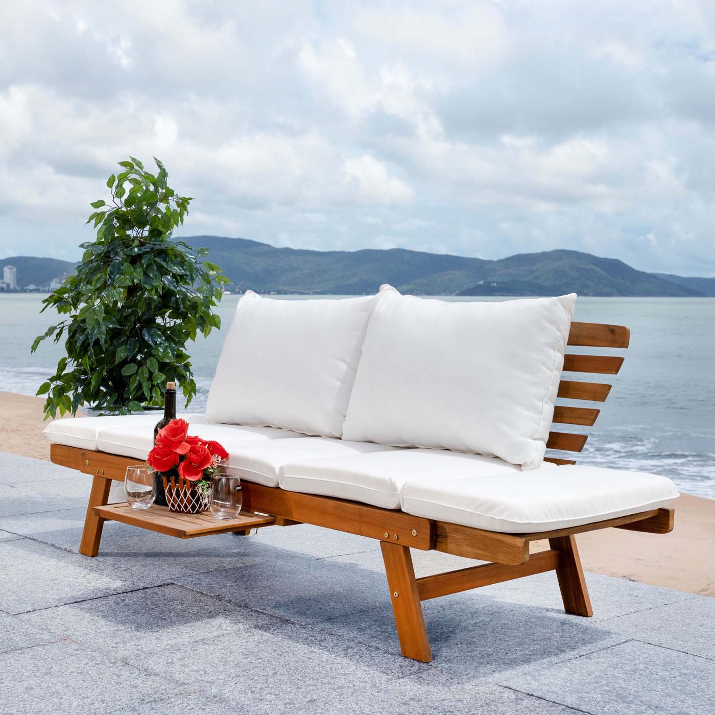 Safavieh Emely Outdoor Daybed , PAT7300 - Natural / White