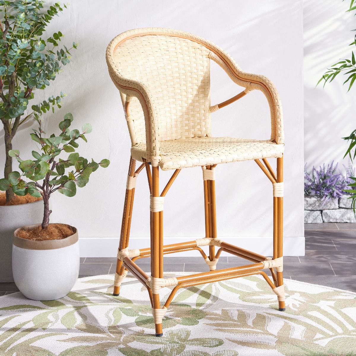 California Counter Stool W / Arms, PAT7533 - Natural