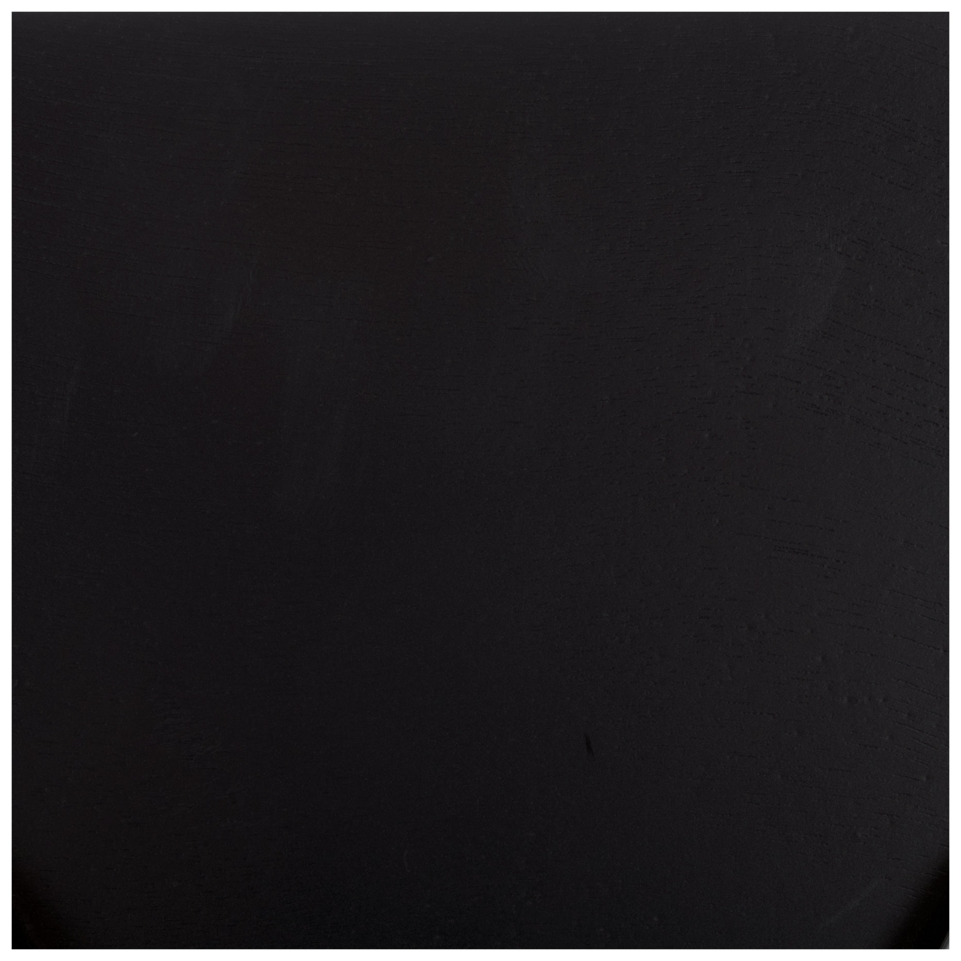 MATTE BLACK