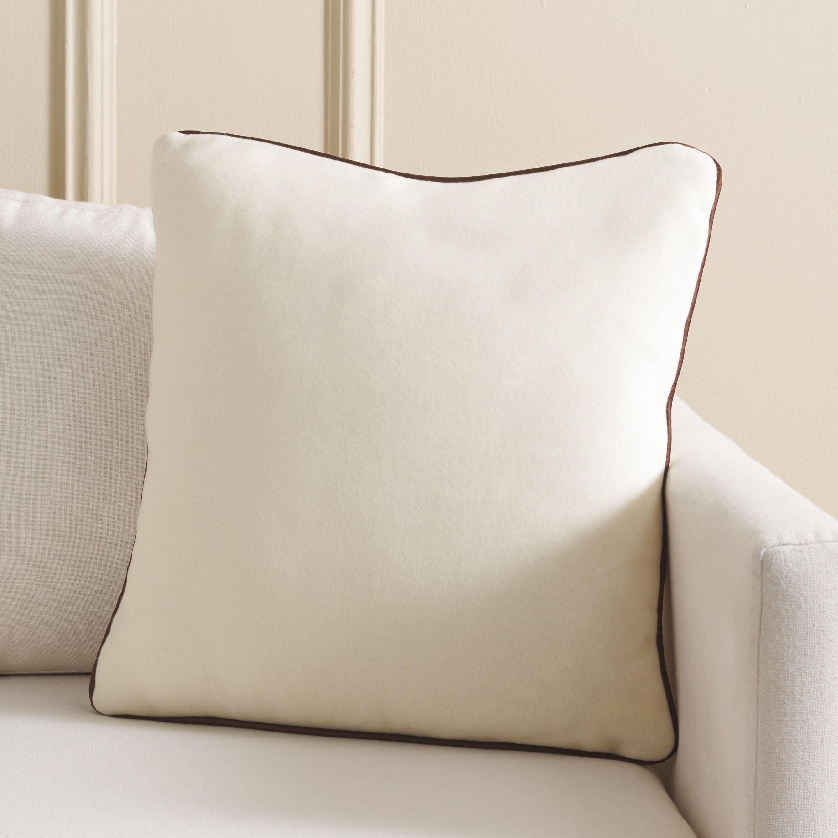 Ivory / Brown