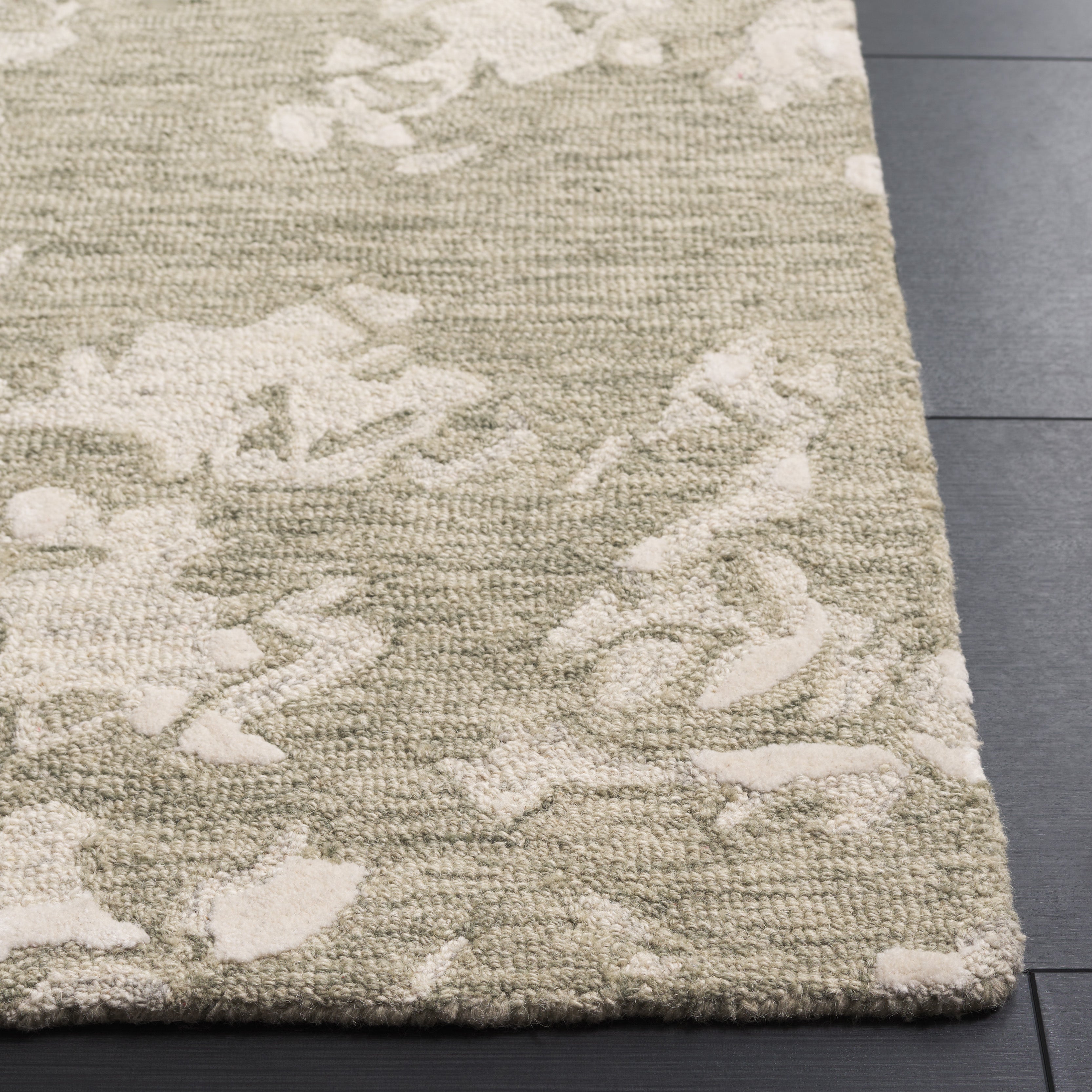 Sage Green / Ivory