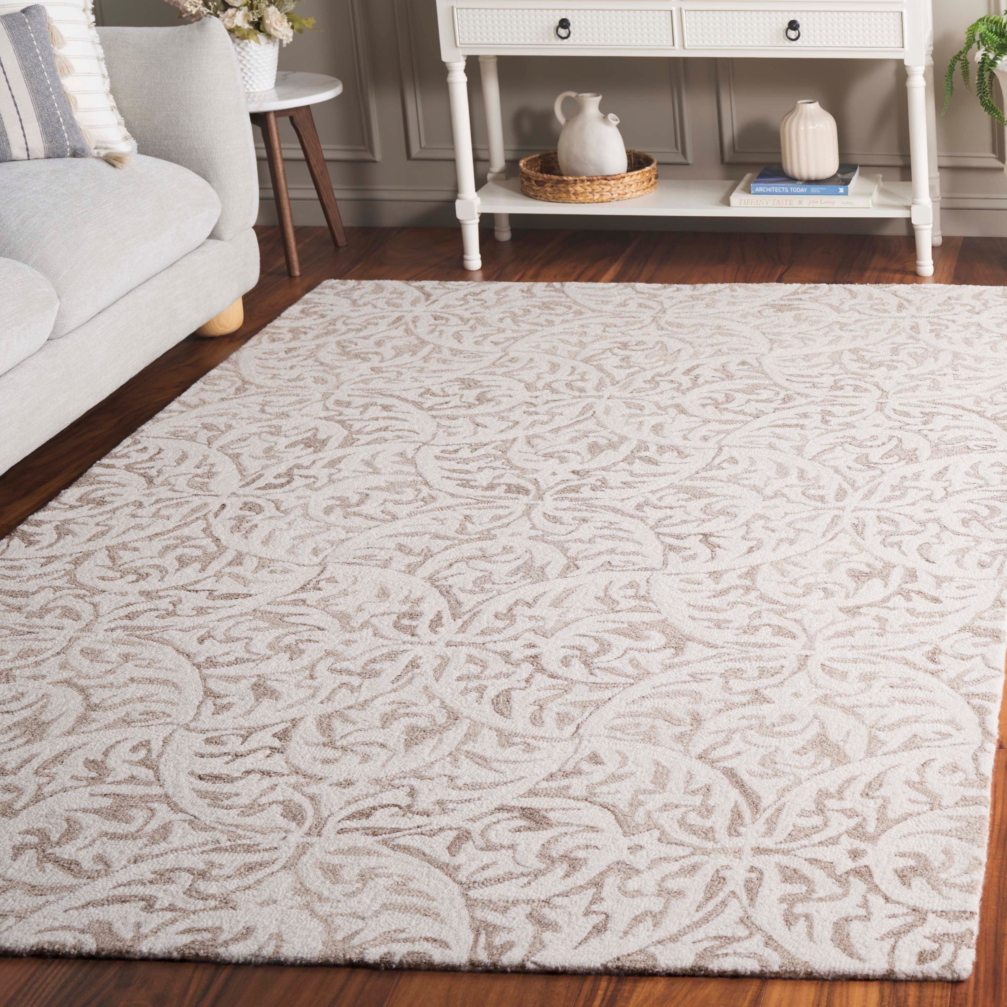 Beige / Ivory