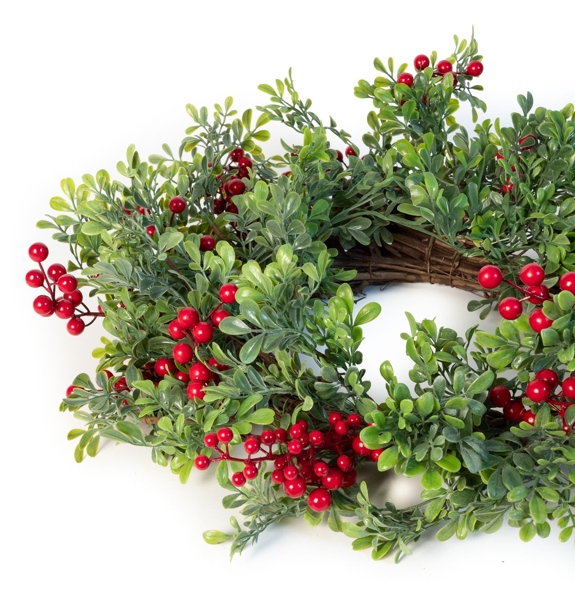 RED BERRY AND BOXWOOD WREATH - 20 INCH
