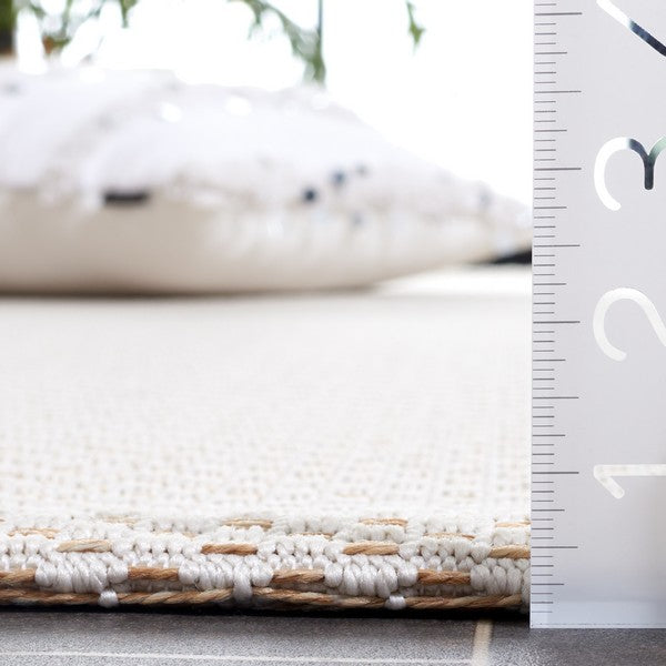 Ivory / Natural