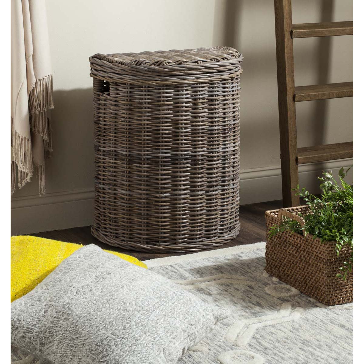 Safavieh Damari Wicker Storage Hamper - Grey
