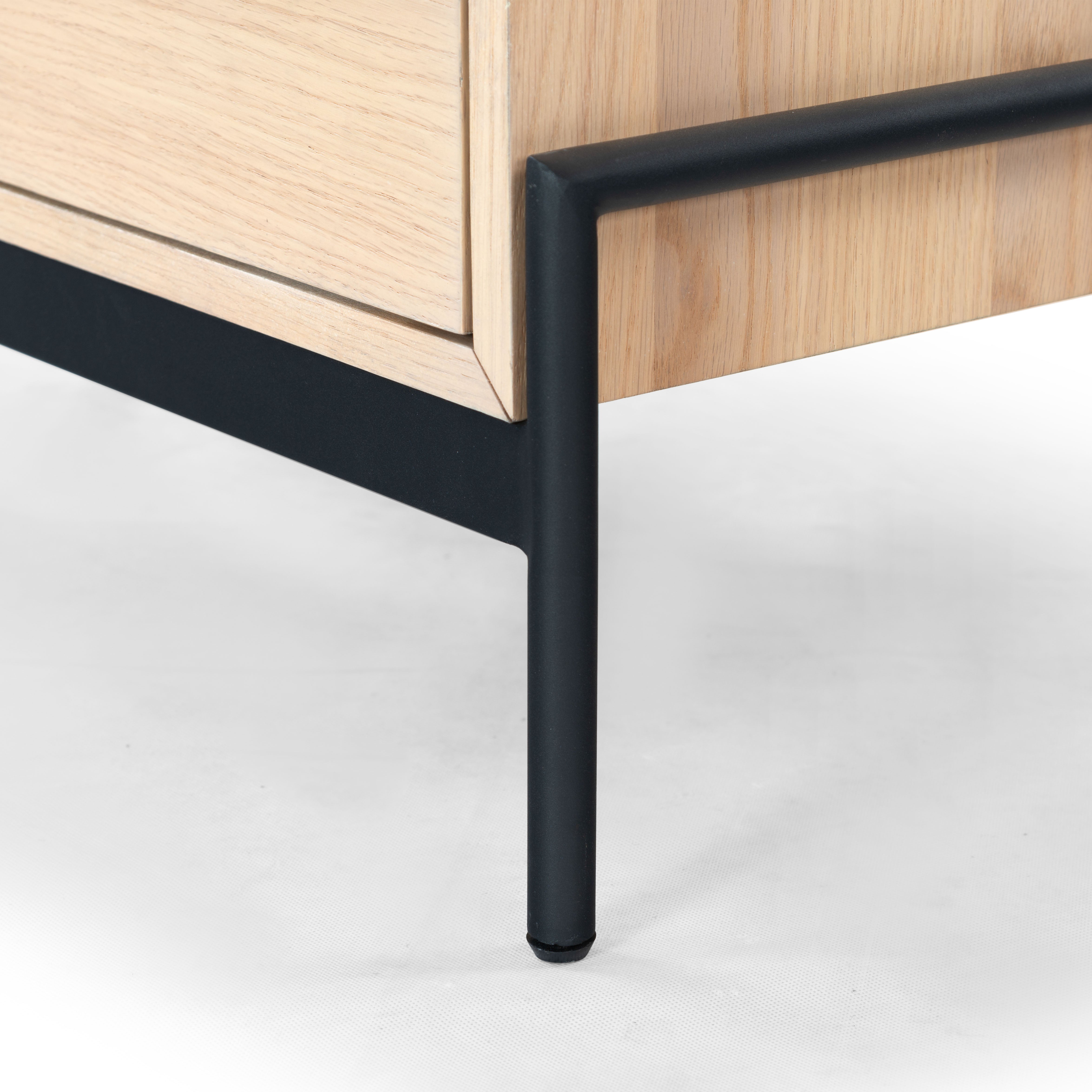 OAK / BLACK
