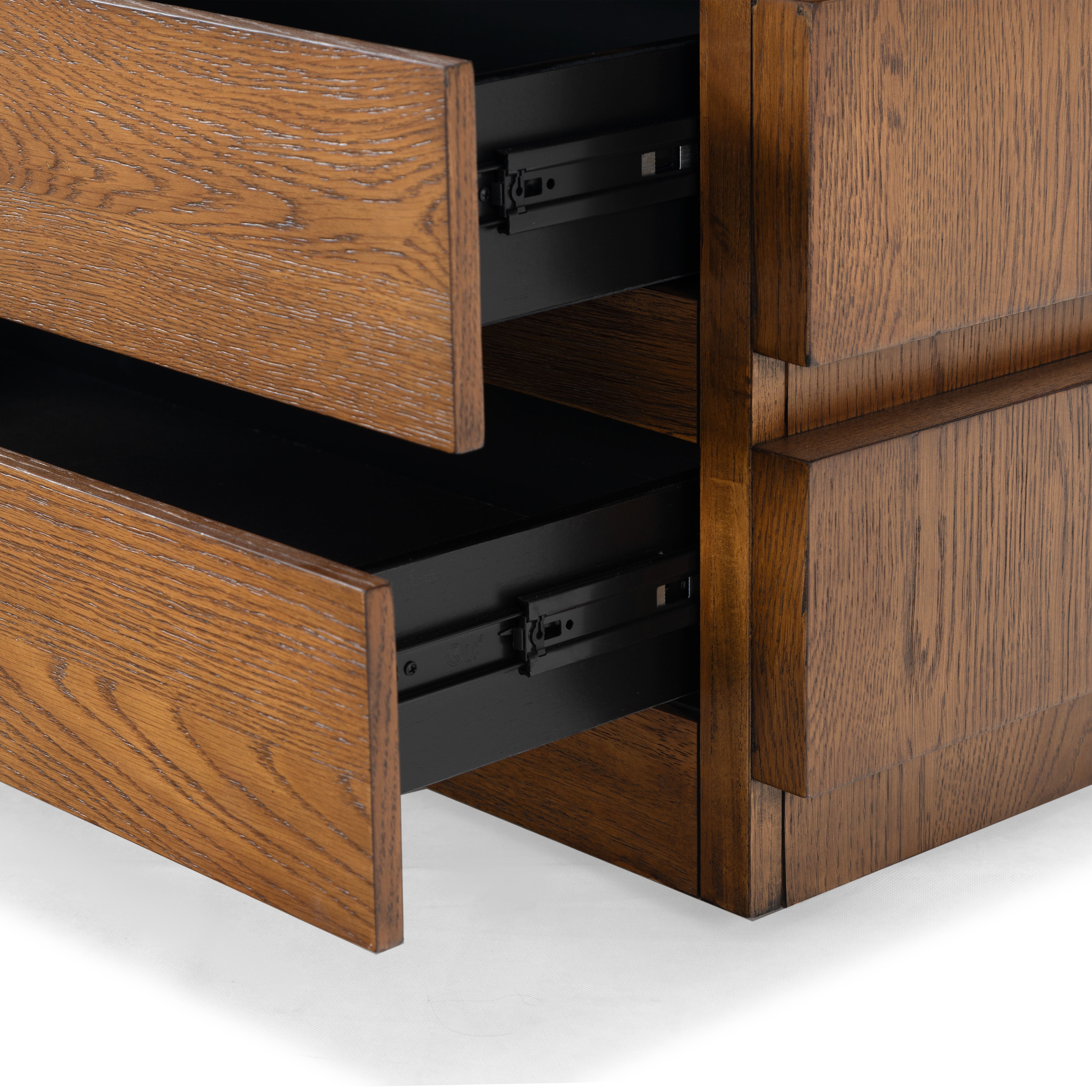 Medium Oak