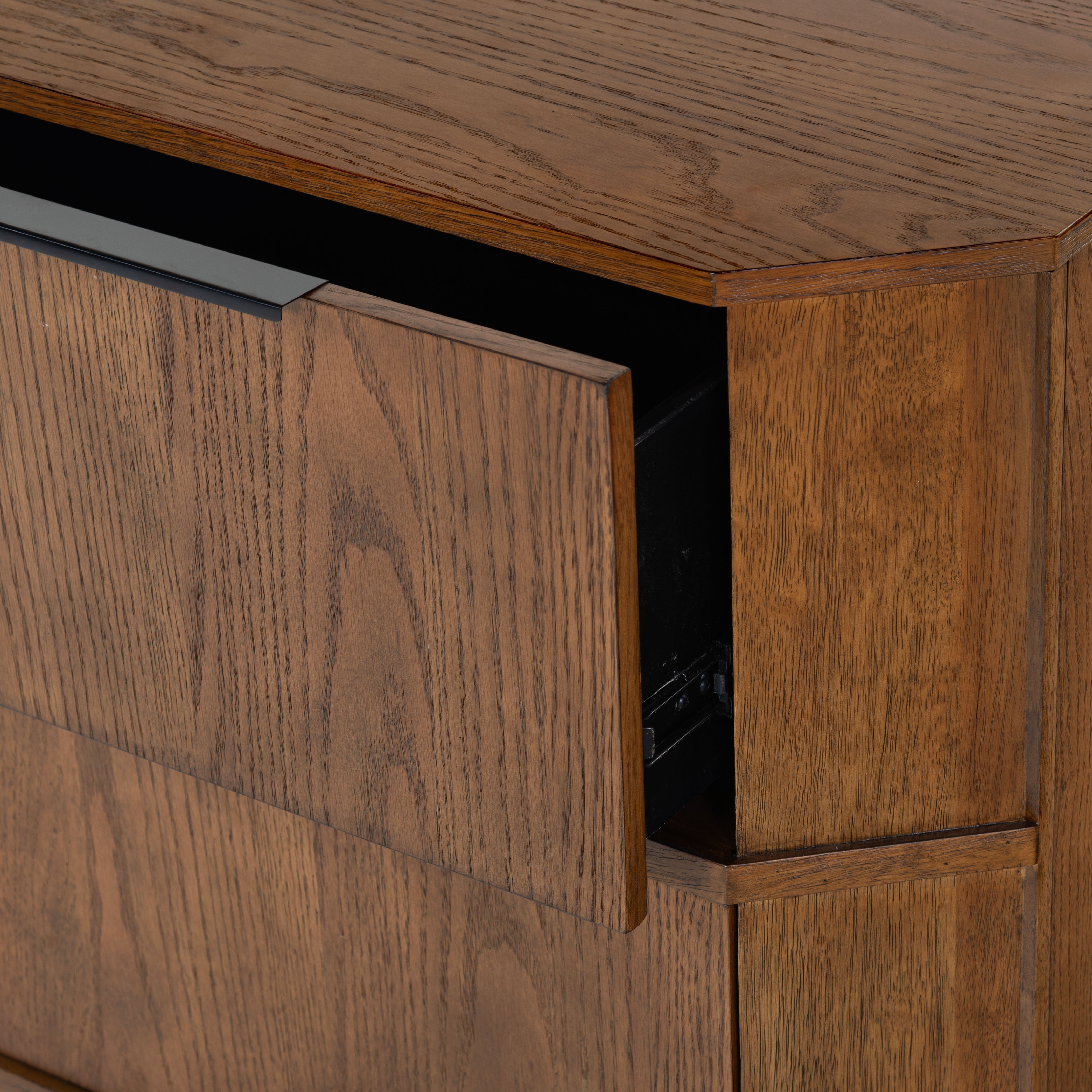 MEDIUM OAK
