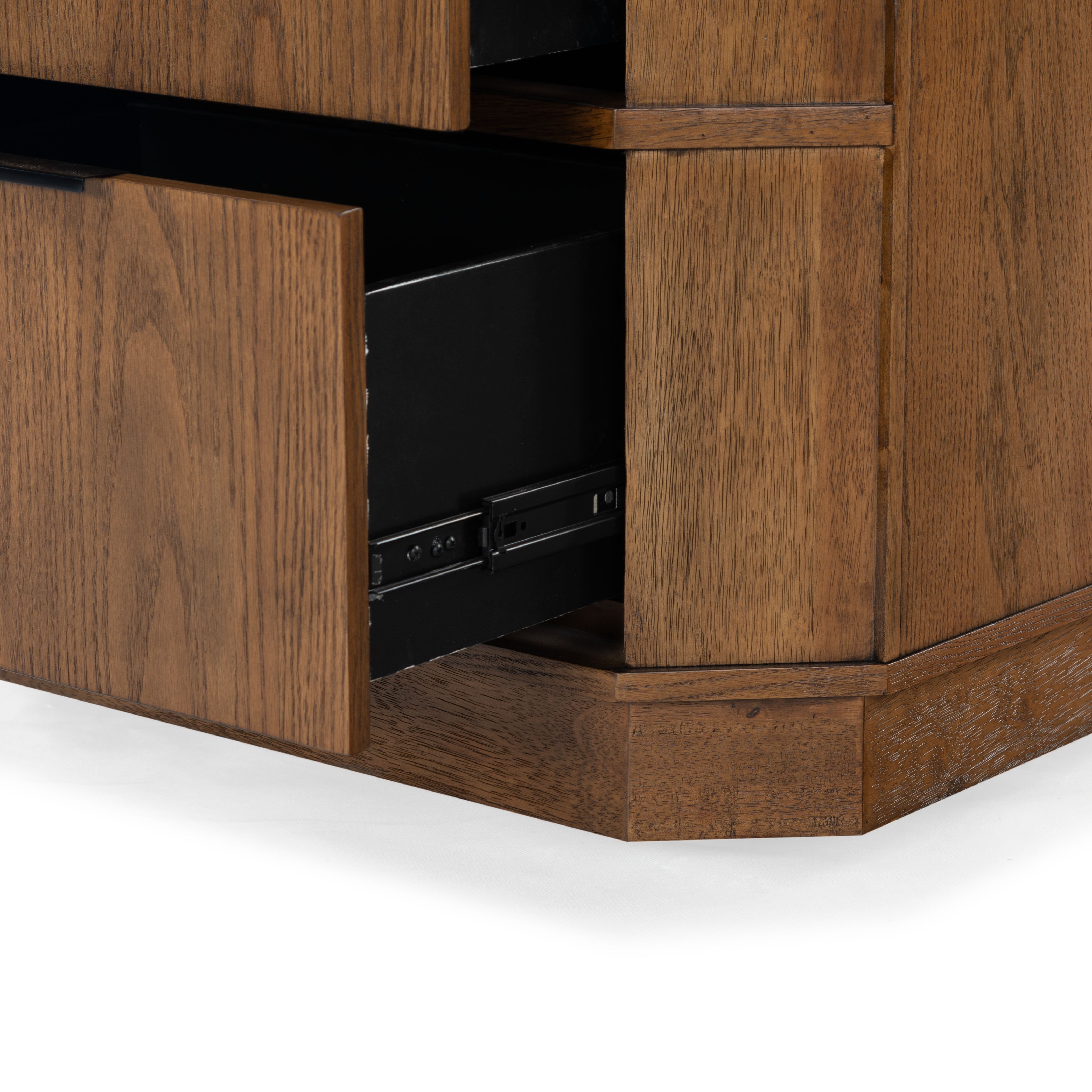 MEDIUM OAK