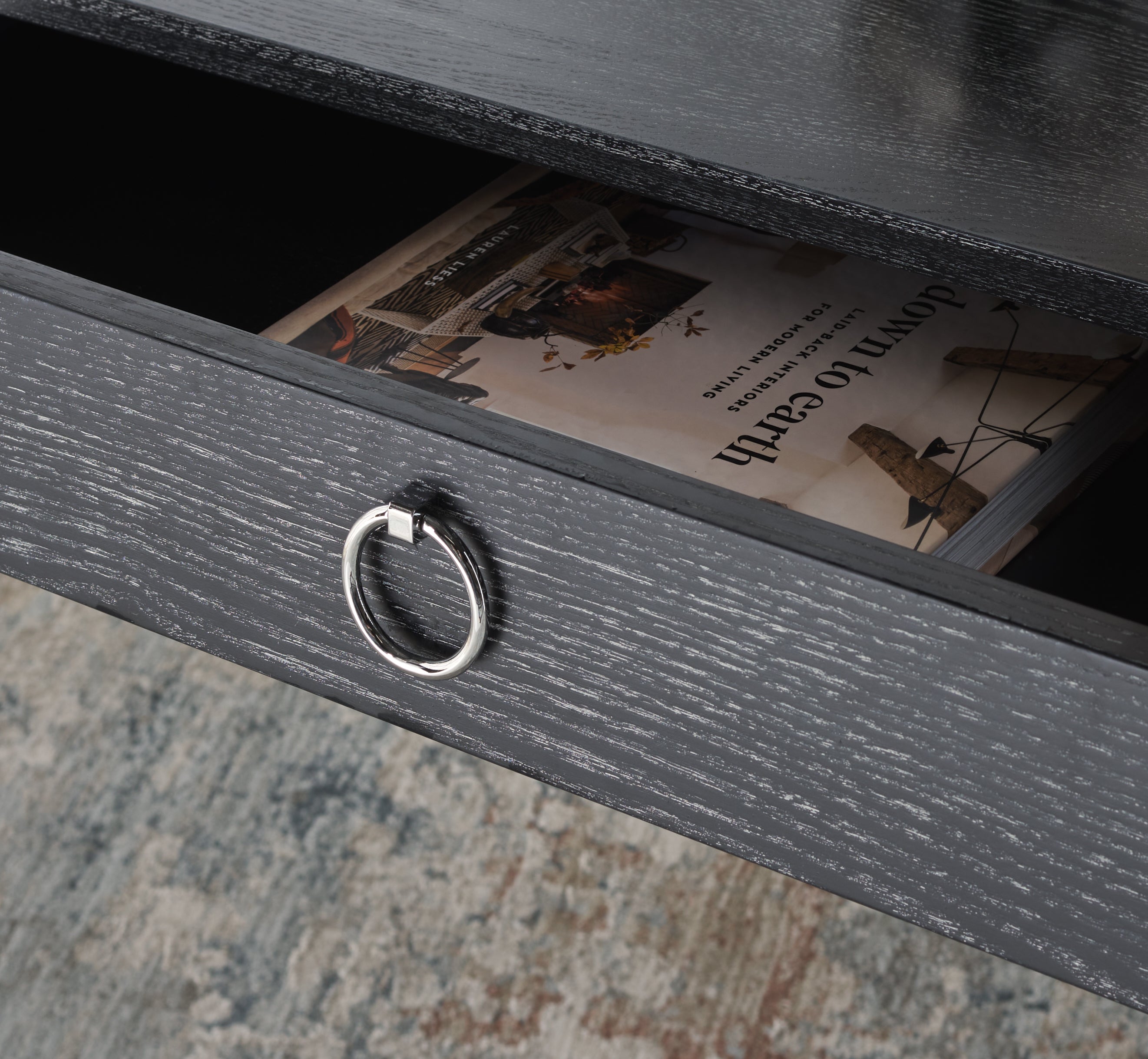 Presly Modern Desk | Safavieh Couture - SFV3588