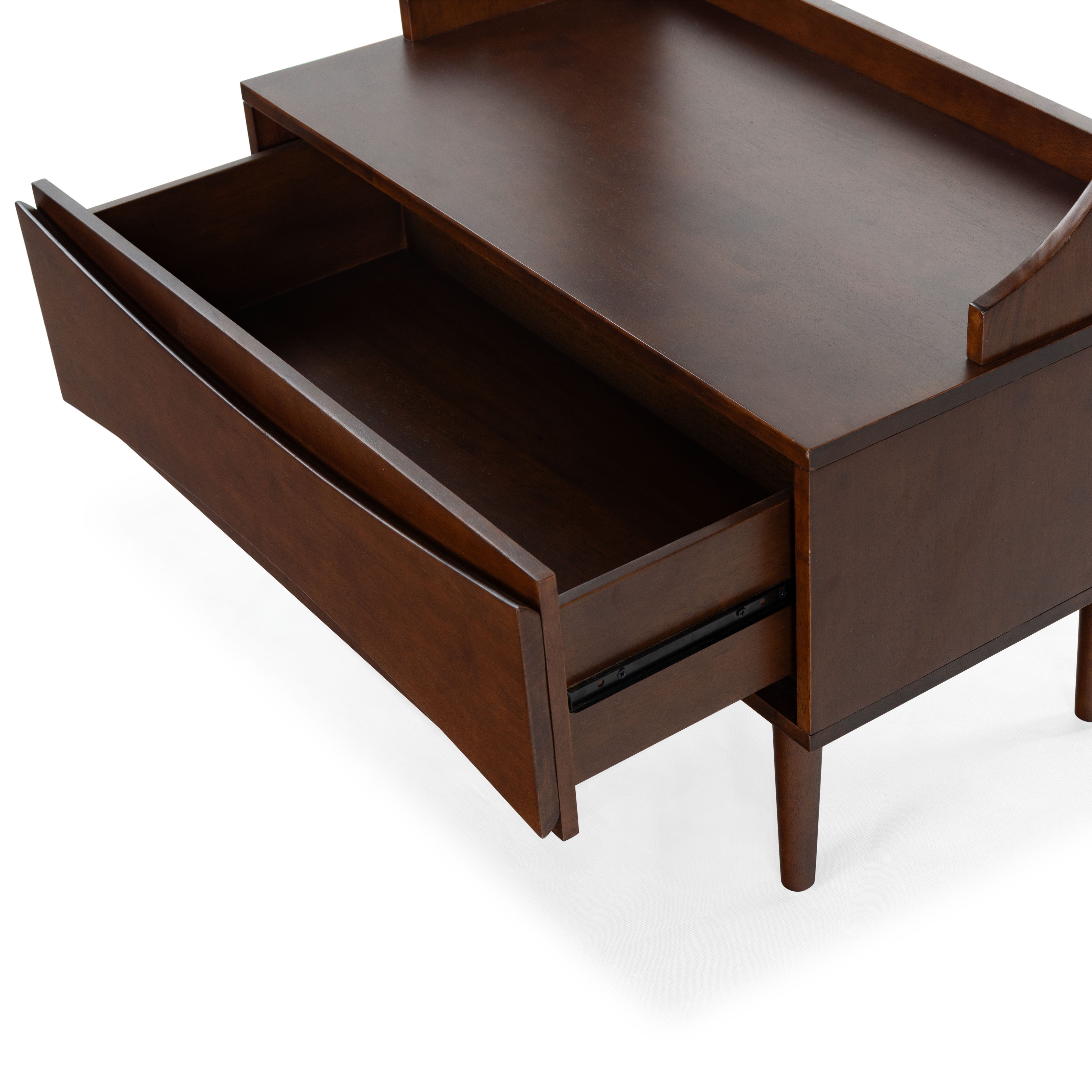 WALNUT / GOLD
