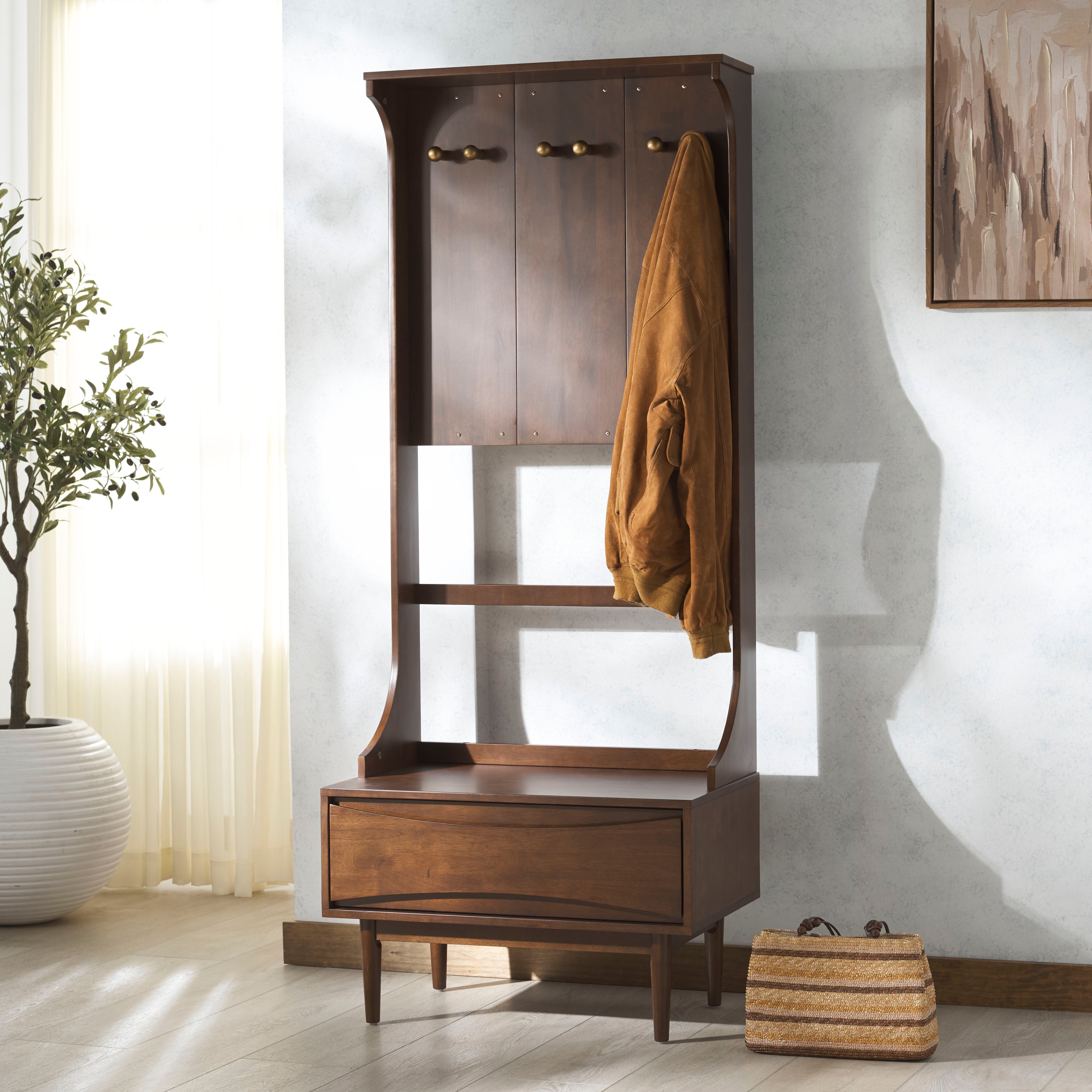 WALNUT / GOLD