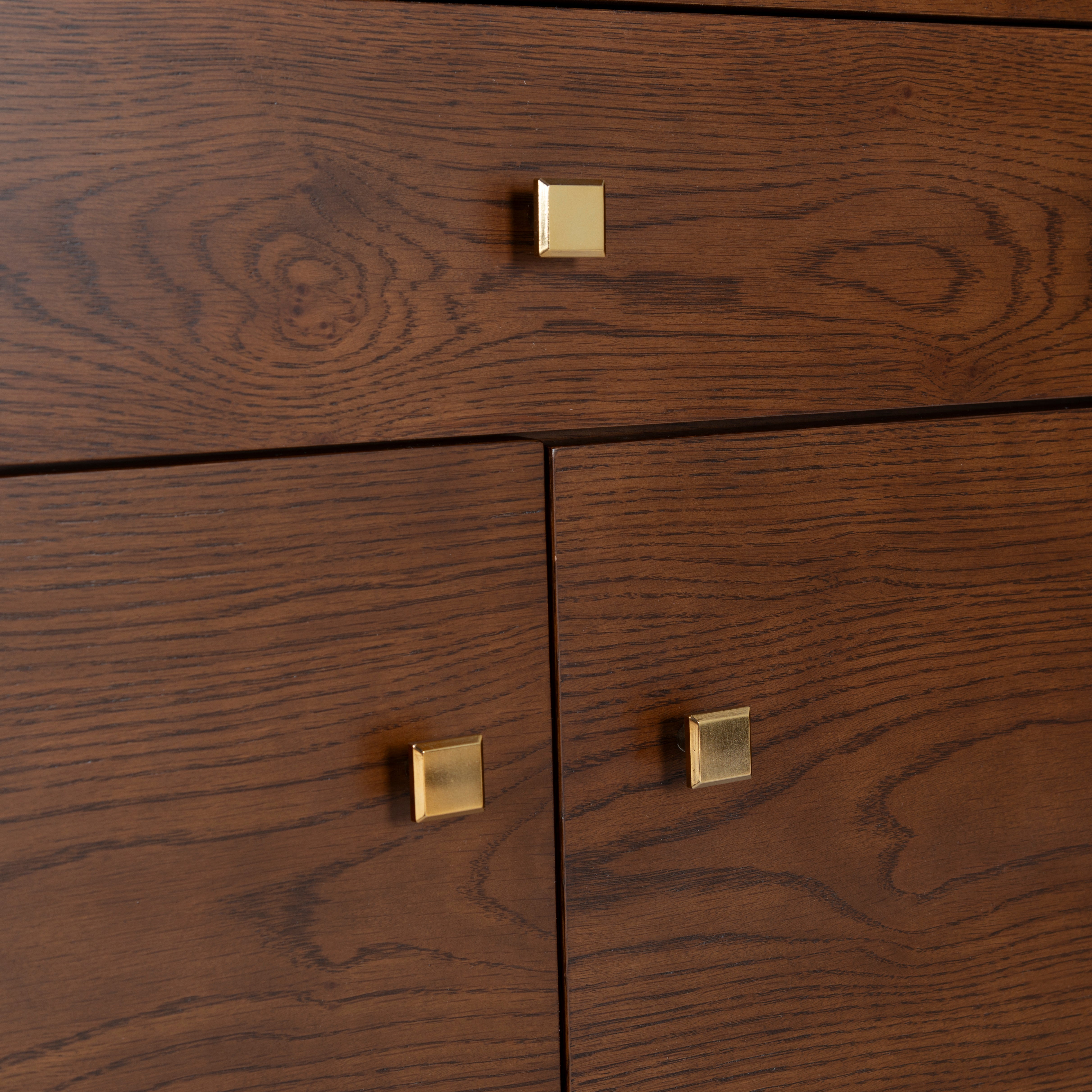 WALNUT / BRASS