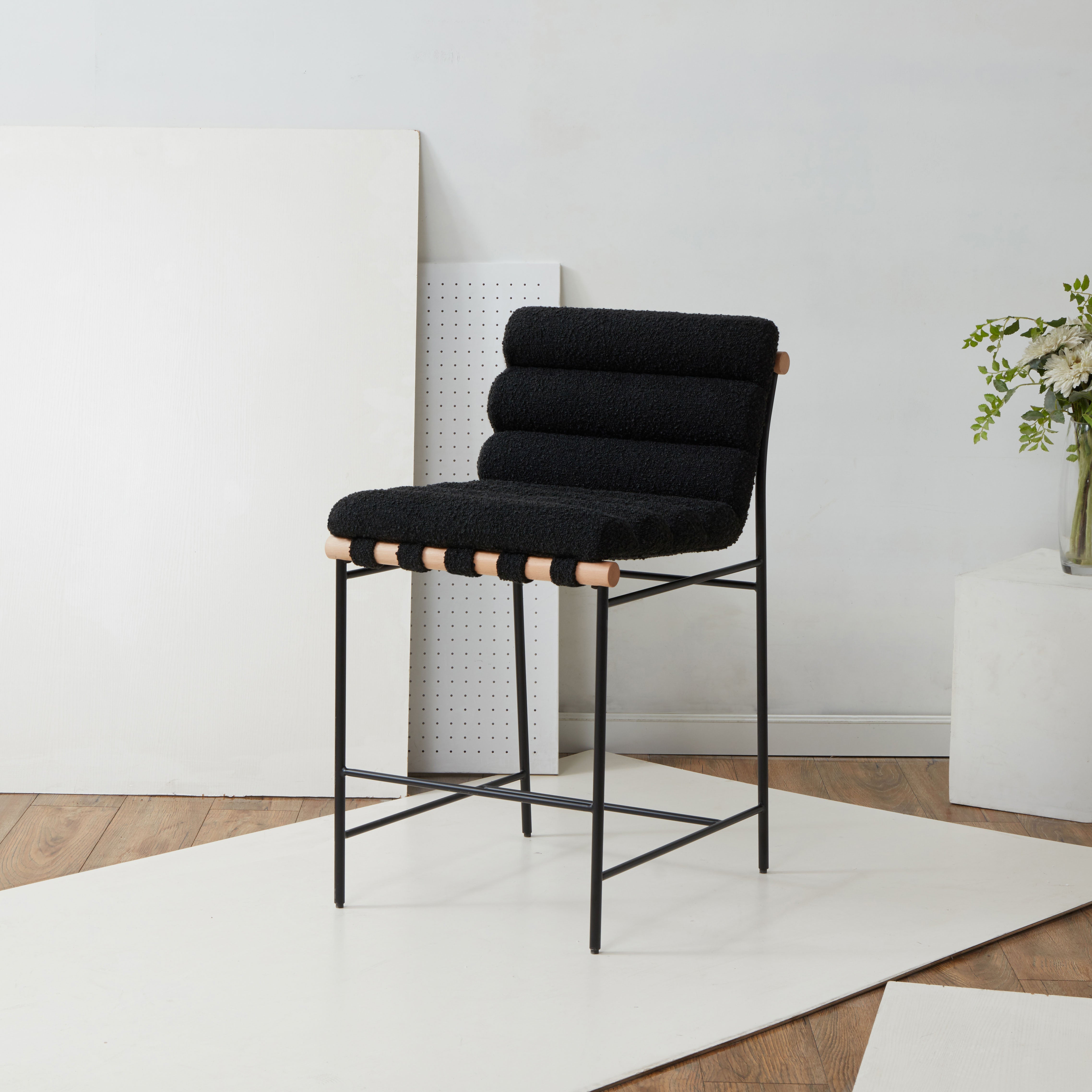 Macibella Channel Tufted Boucle Counter Stool | Safavieh Couture - SFV5142