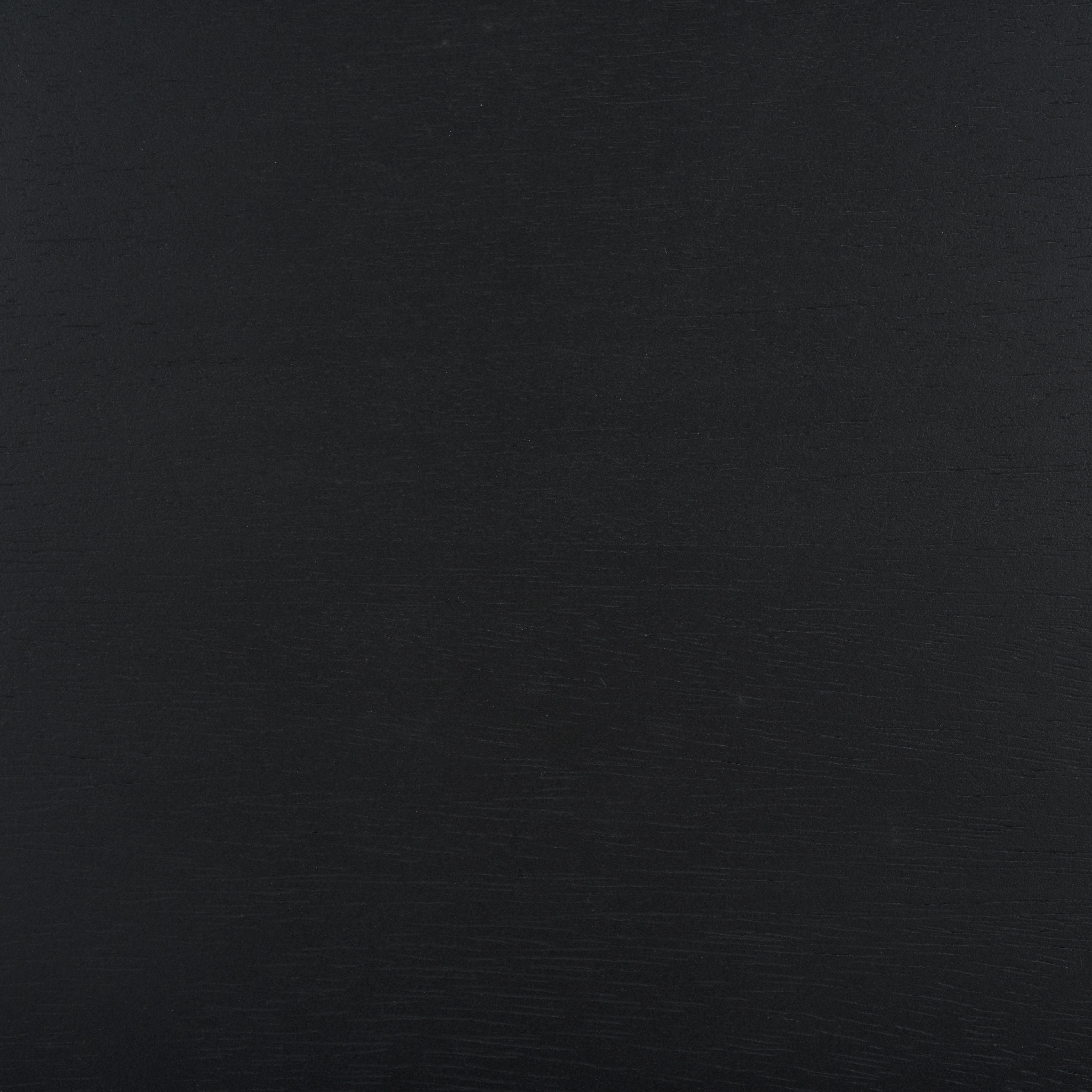 BLACK / SILVER