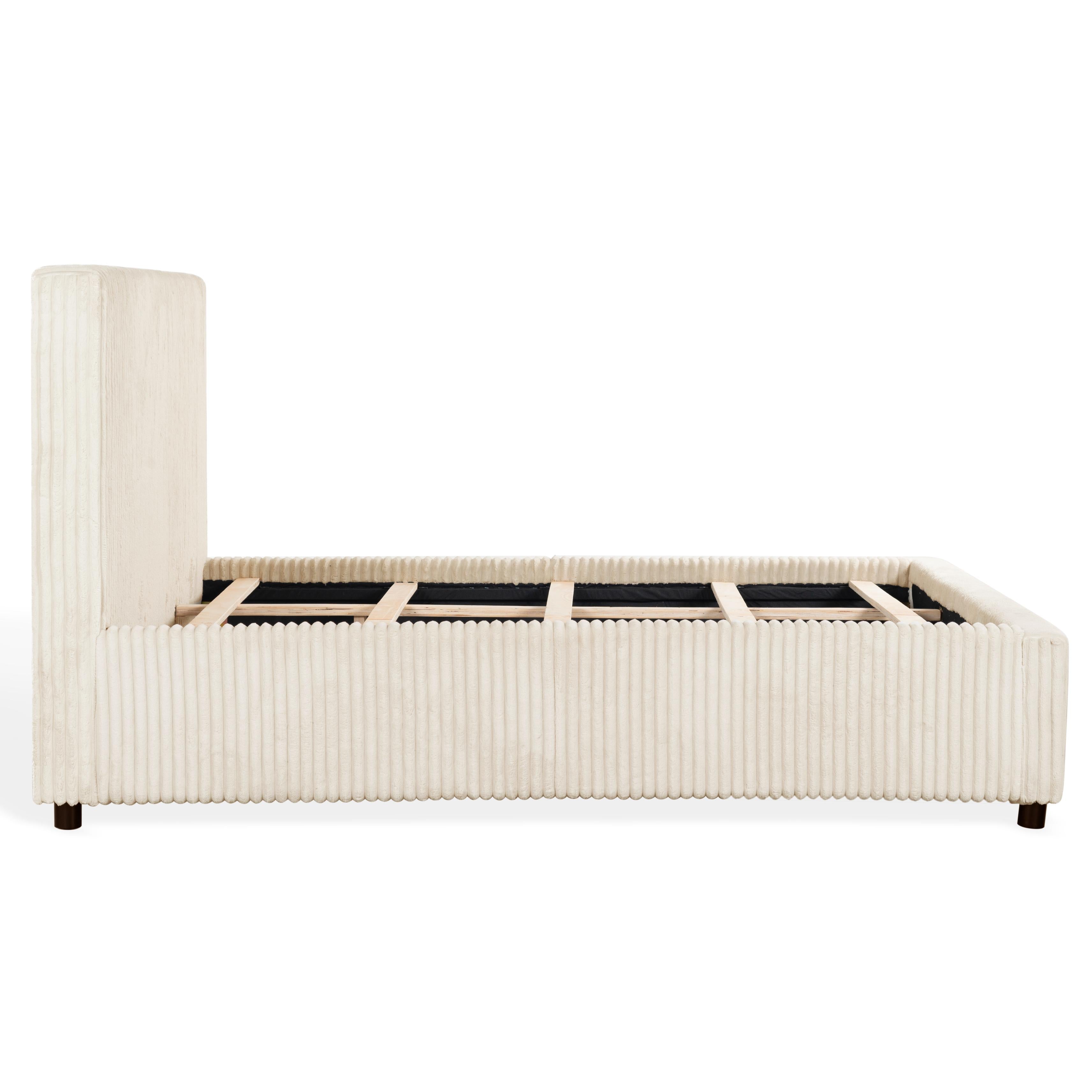 IVORY / BLACK