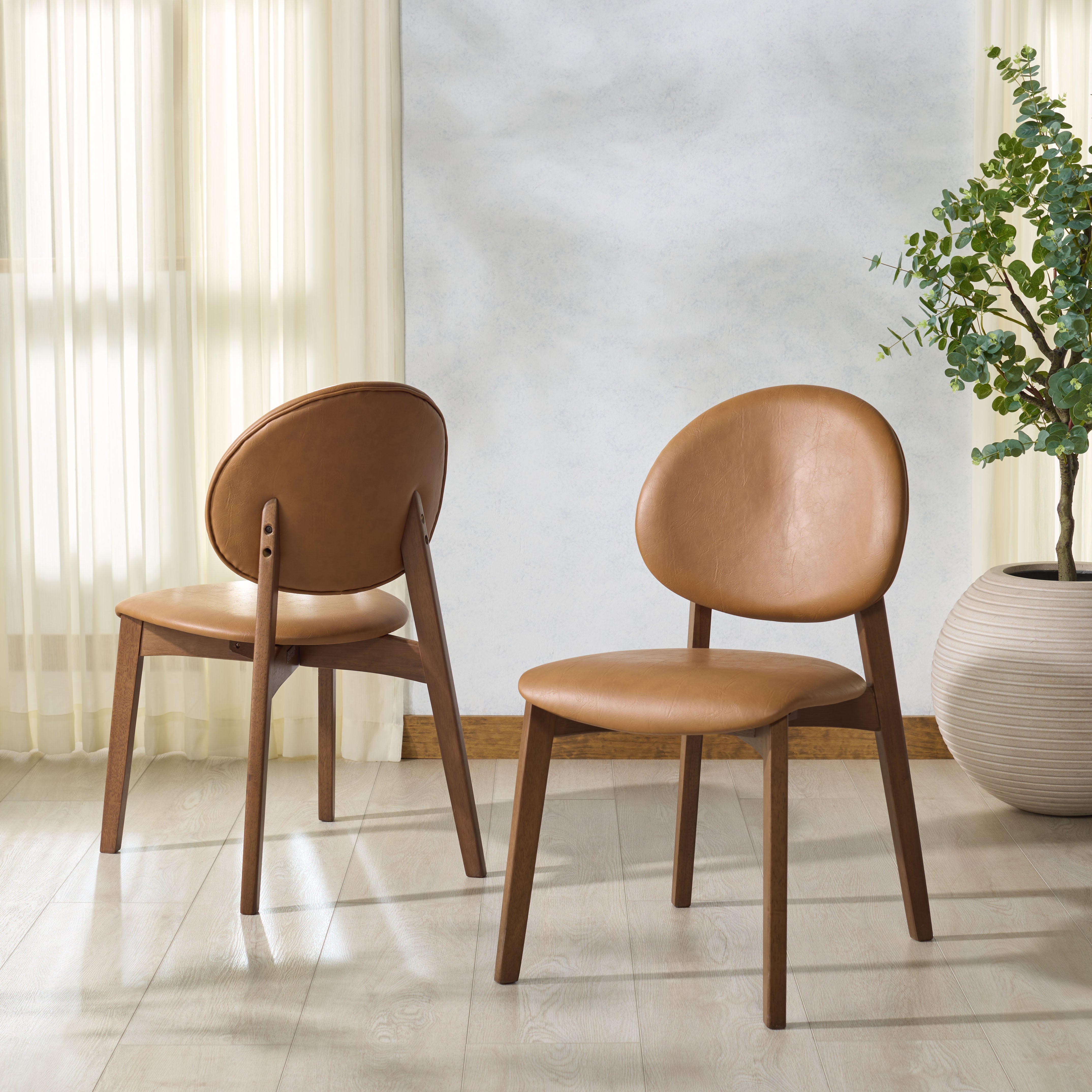WALNUT / BROWN