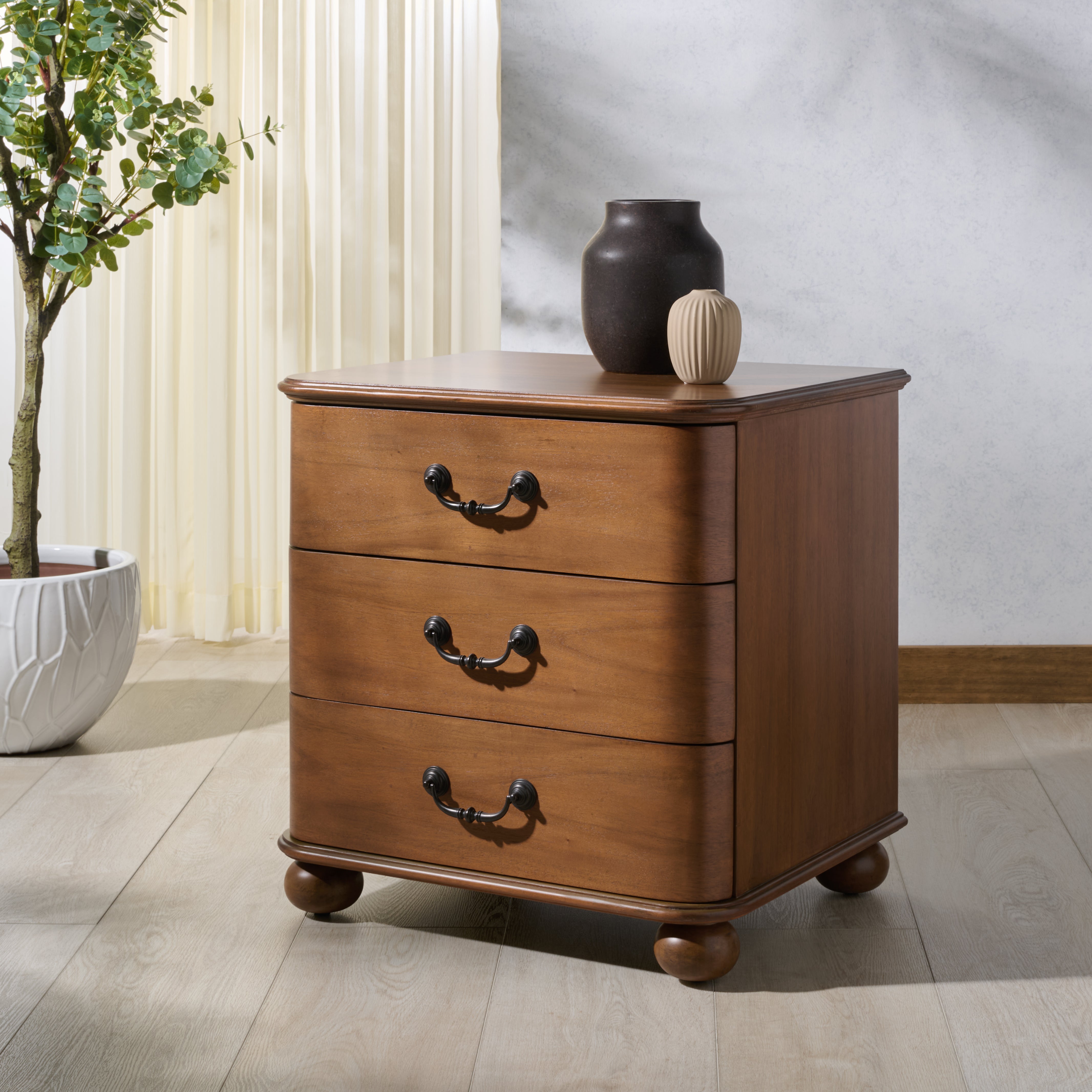 WALNUT / BLACK