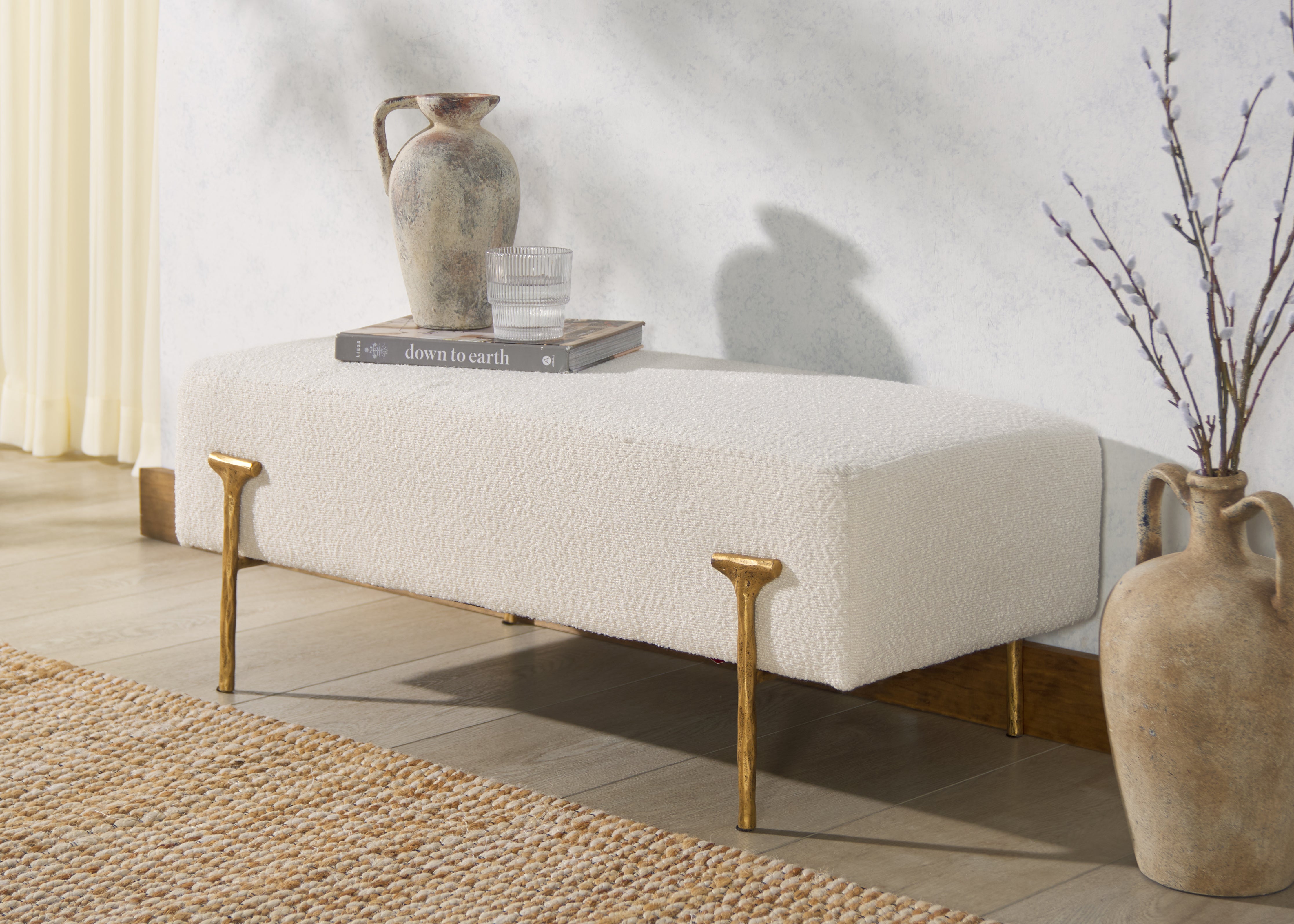 IVORY / BRASS