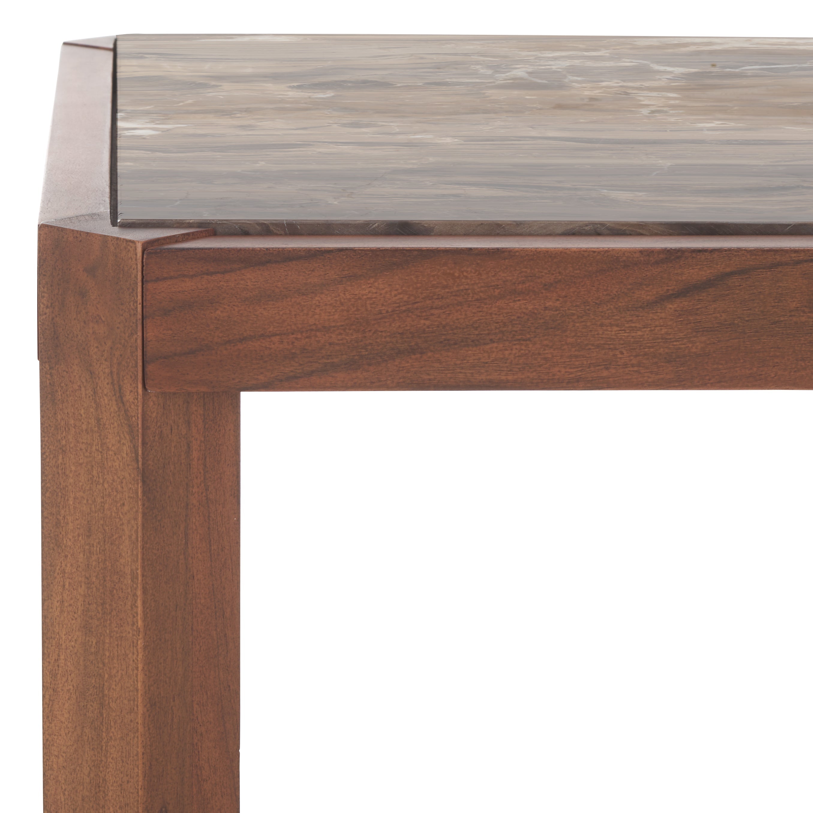 WALNUT / BROWN
