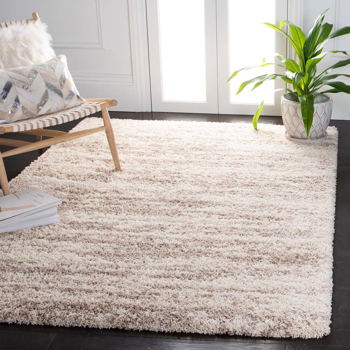 Safavieh Hudson Shag 206 Rug, SGH206 - Ivory / Beige