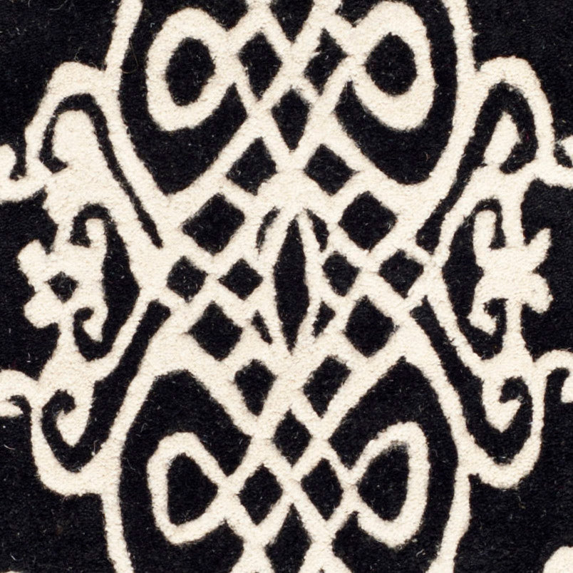 Black / Ivory