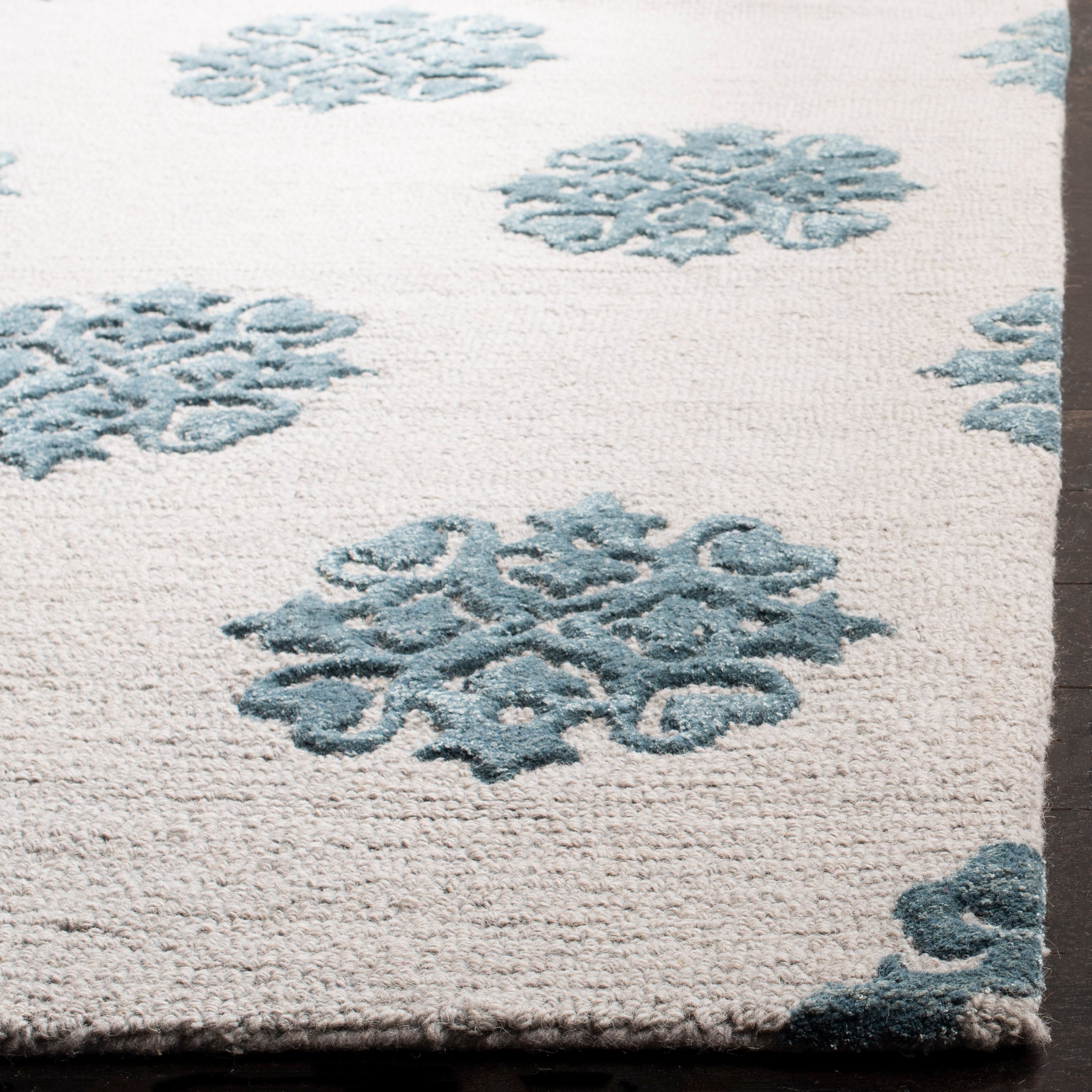 Ivory / Light Blue