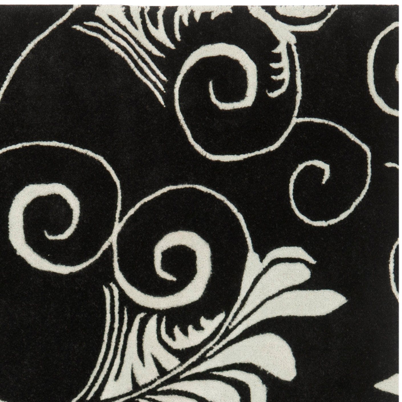 Black / Ivory
