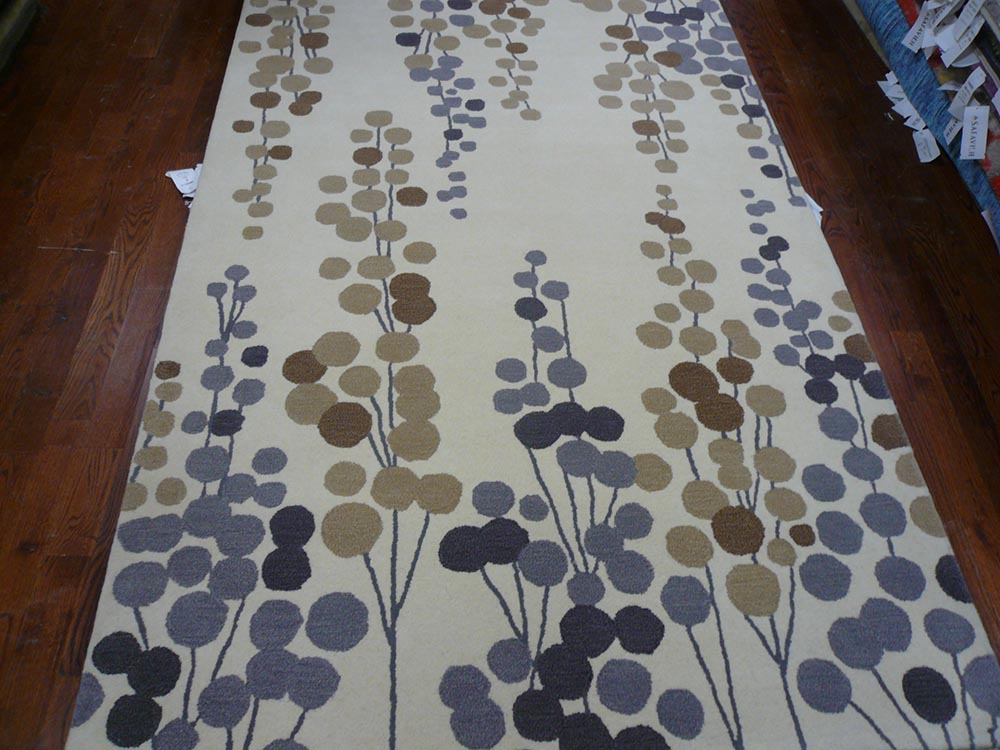 Beige / Grey