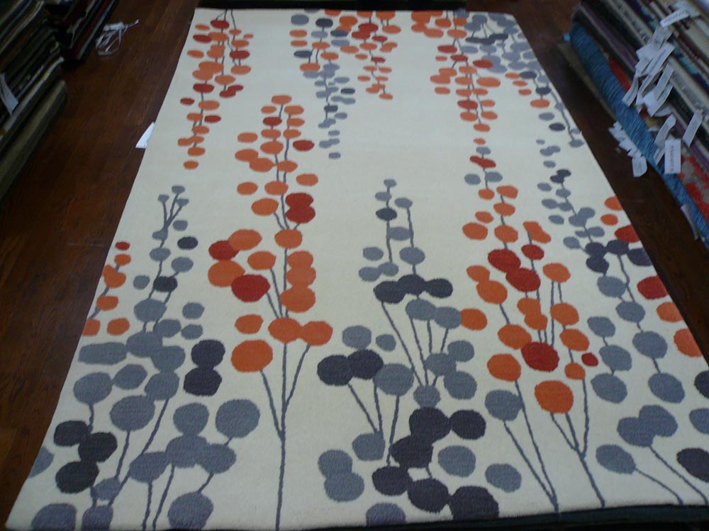 Beige / Orange