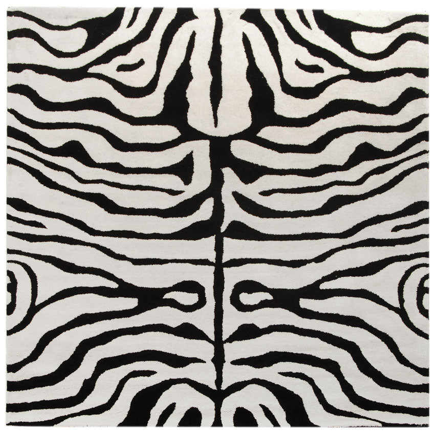Black / White