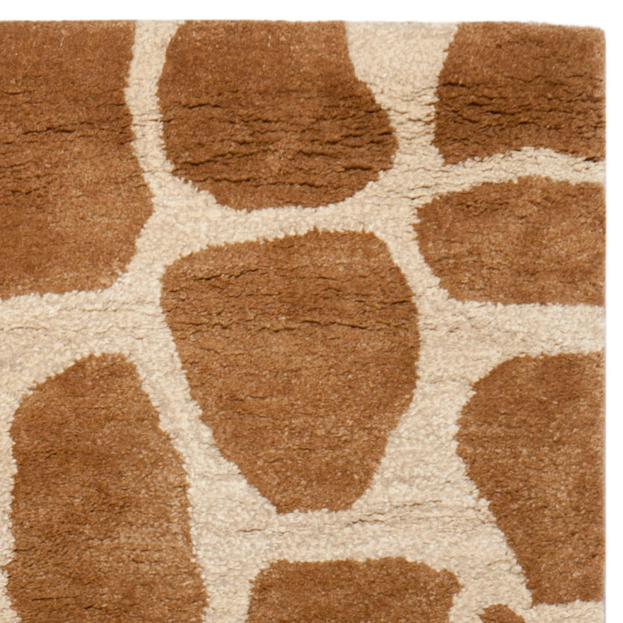 Beige / Brown
