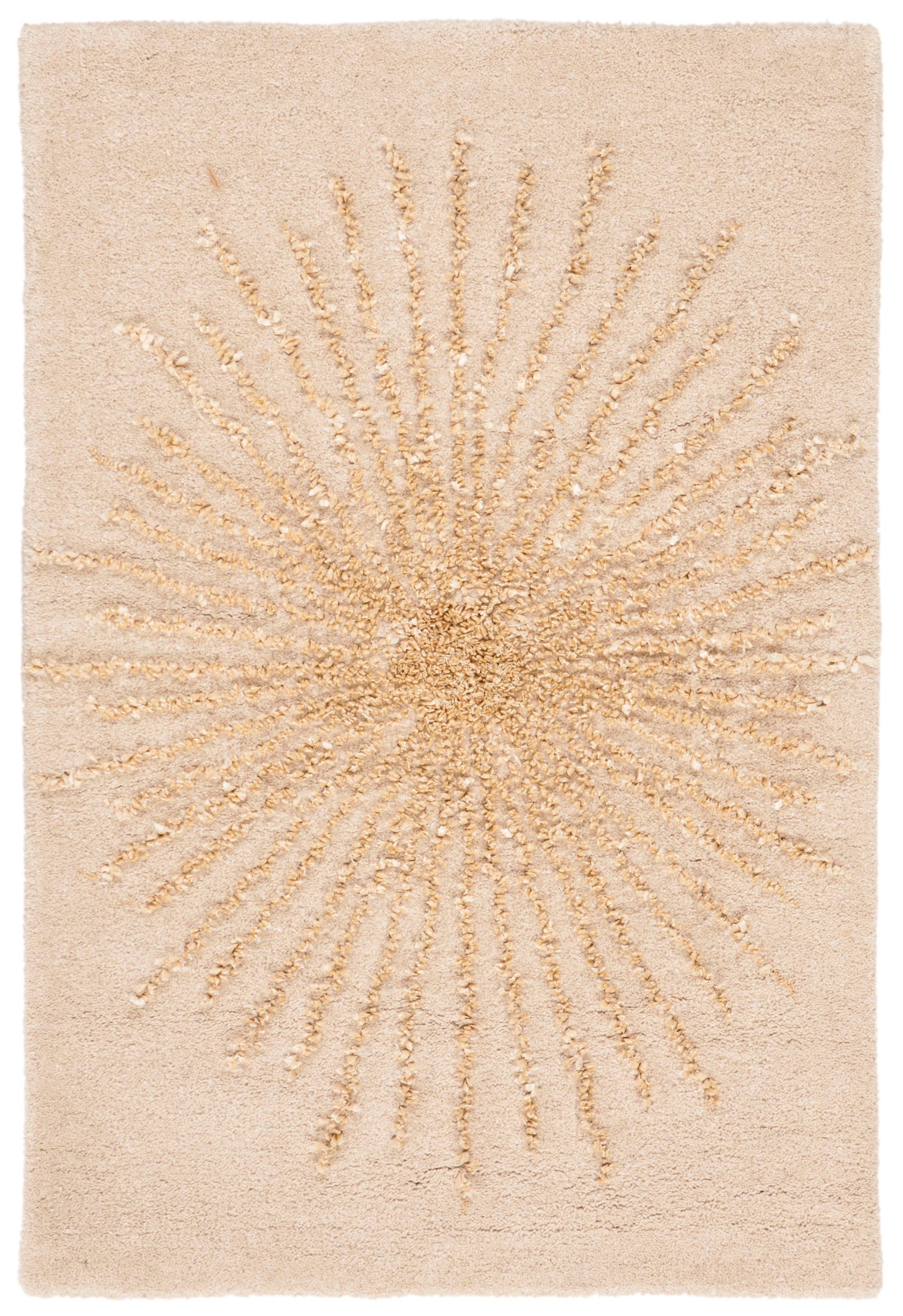 Beige / Beige