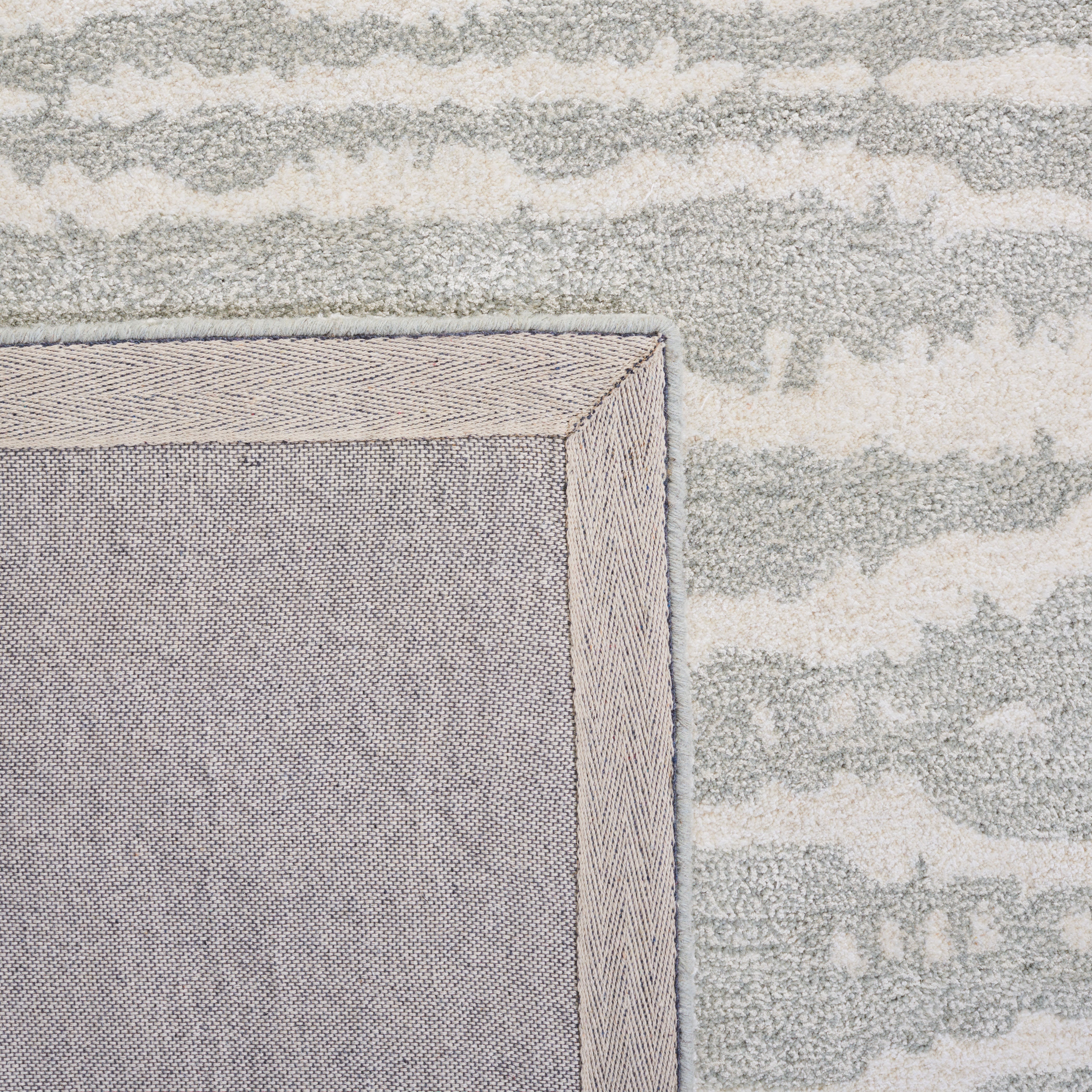 Light Grey / Ivory