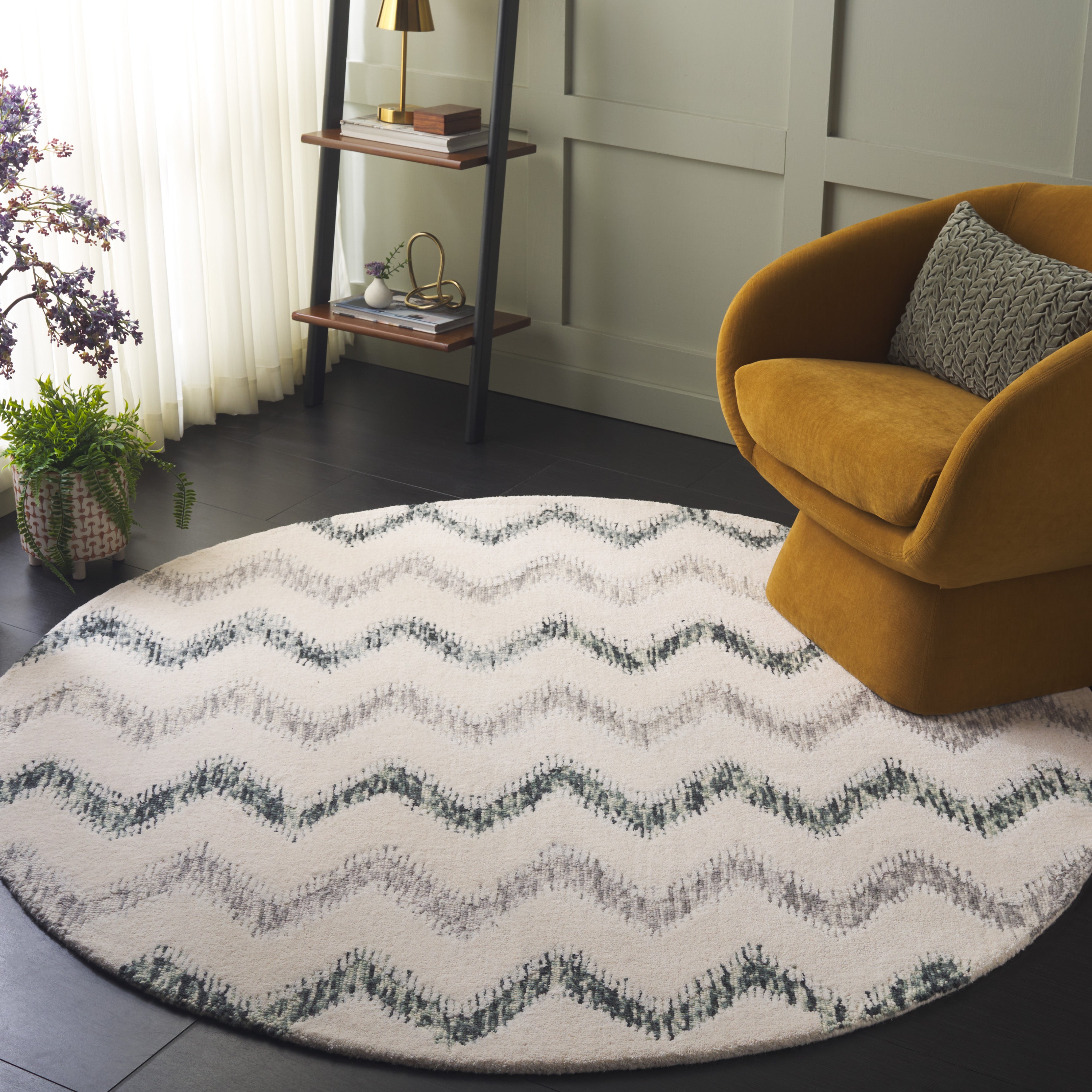 Ivory / Grey