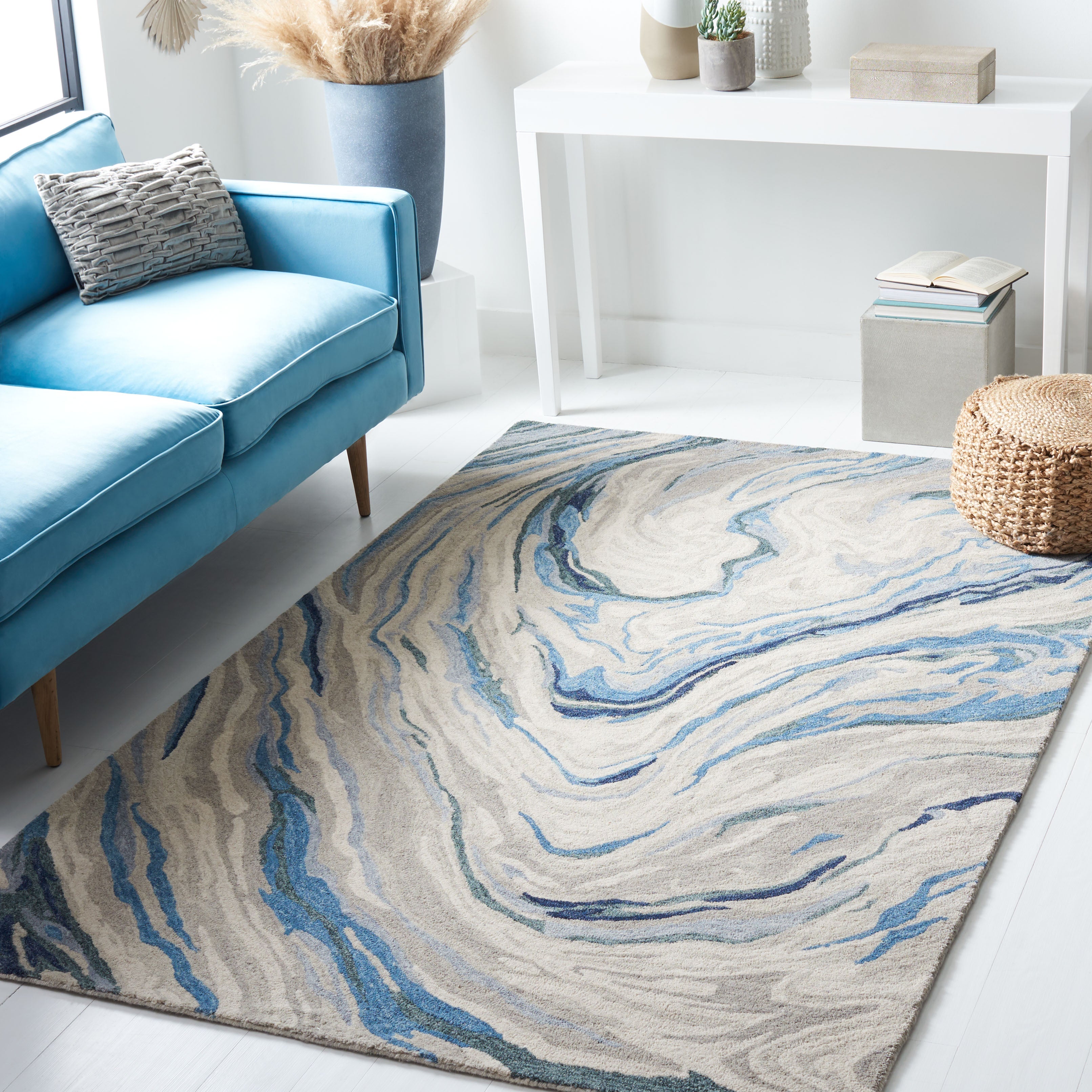 Blue / Beige